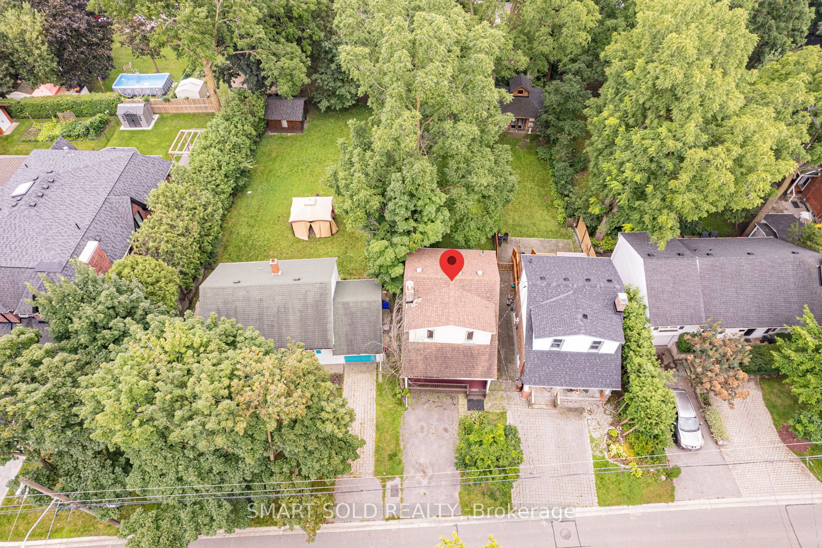 148 Richmond St
