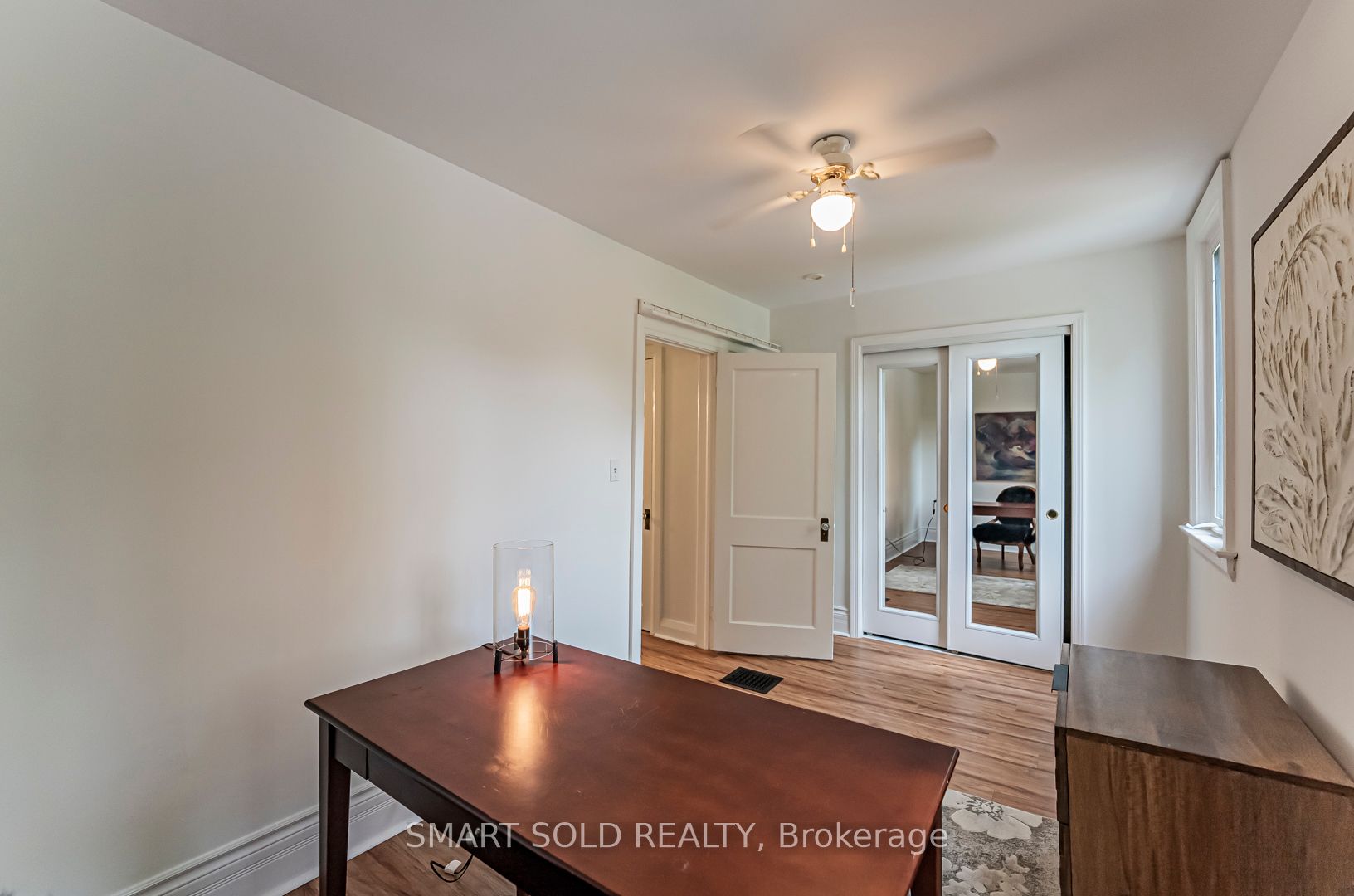 148 Richmond St