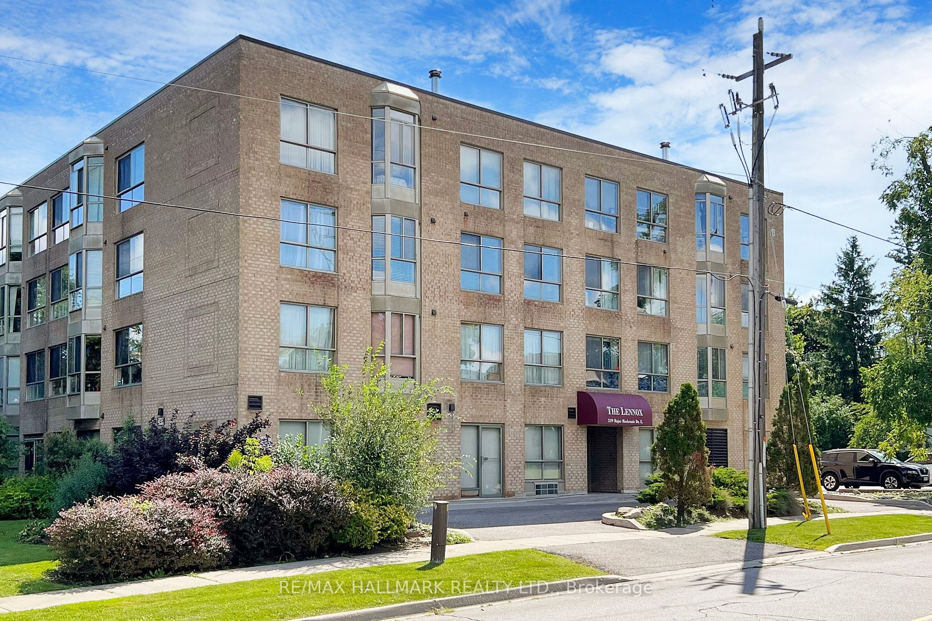 249 Major Mackenzie Drive E #104
