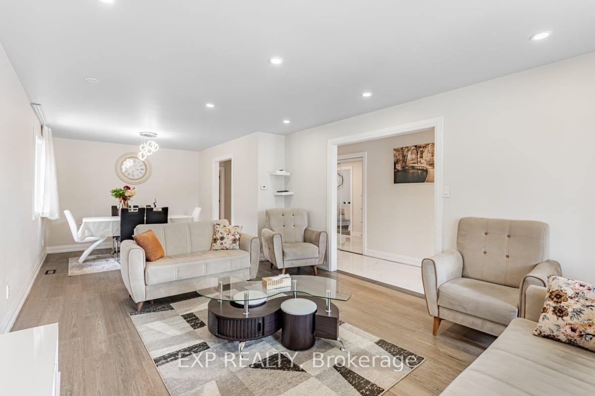 123 Carmen Cres