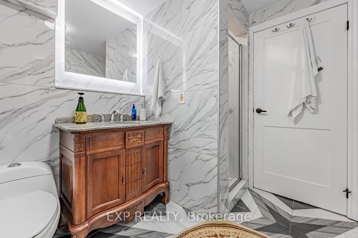 123 Carmen Cres