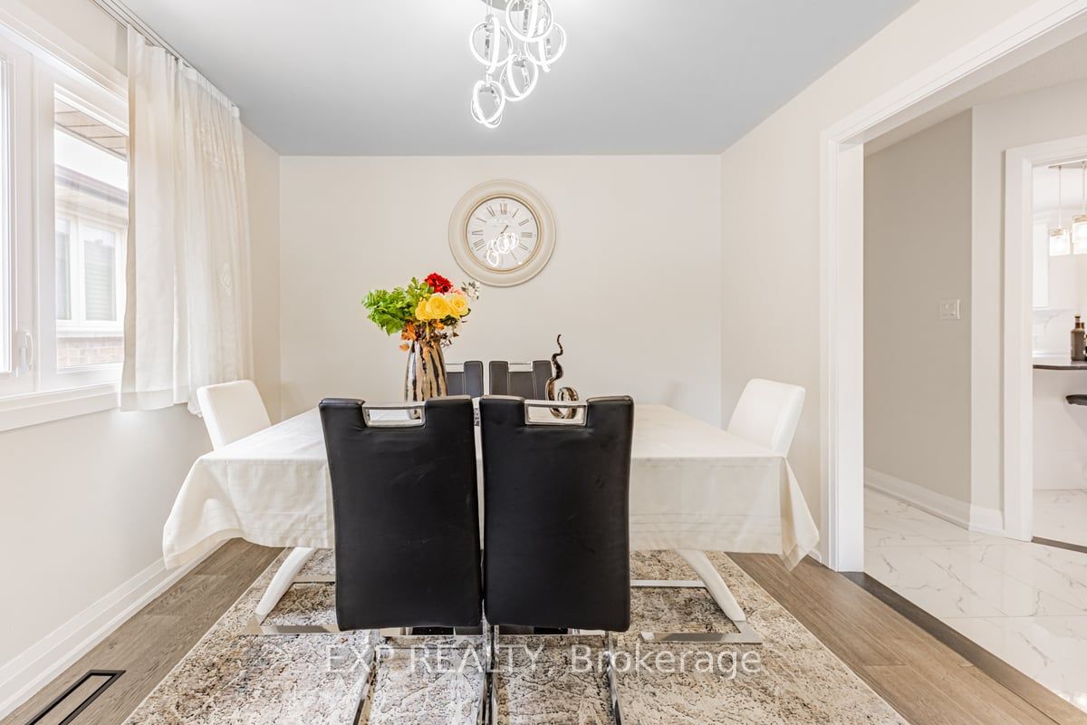 123 Carmen Cres