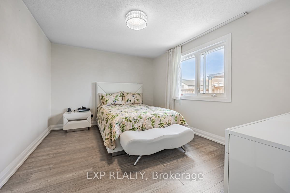 123 Carmen Cres