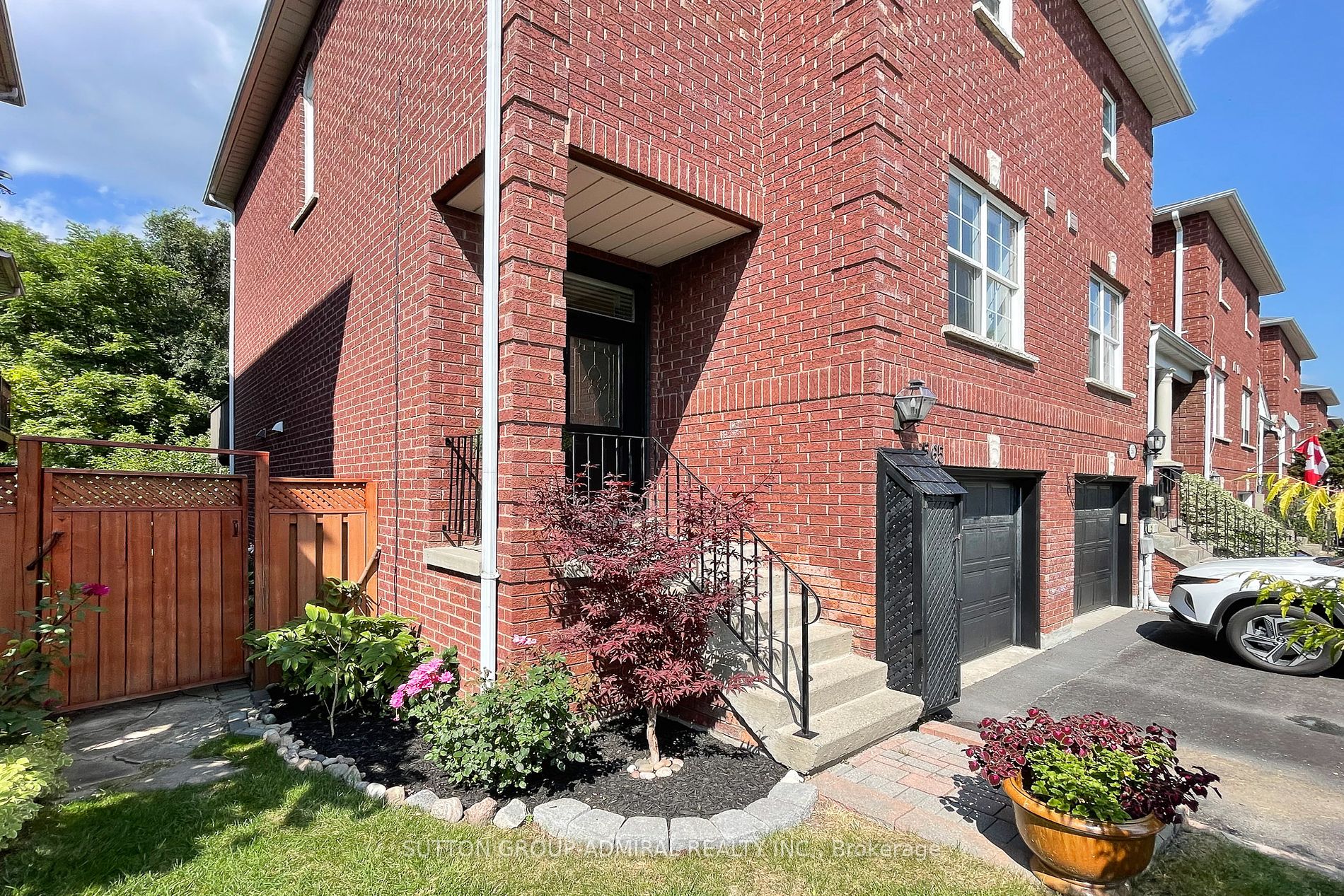 565 BONDI Avenue