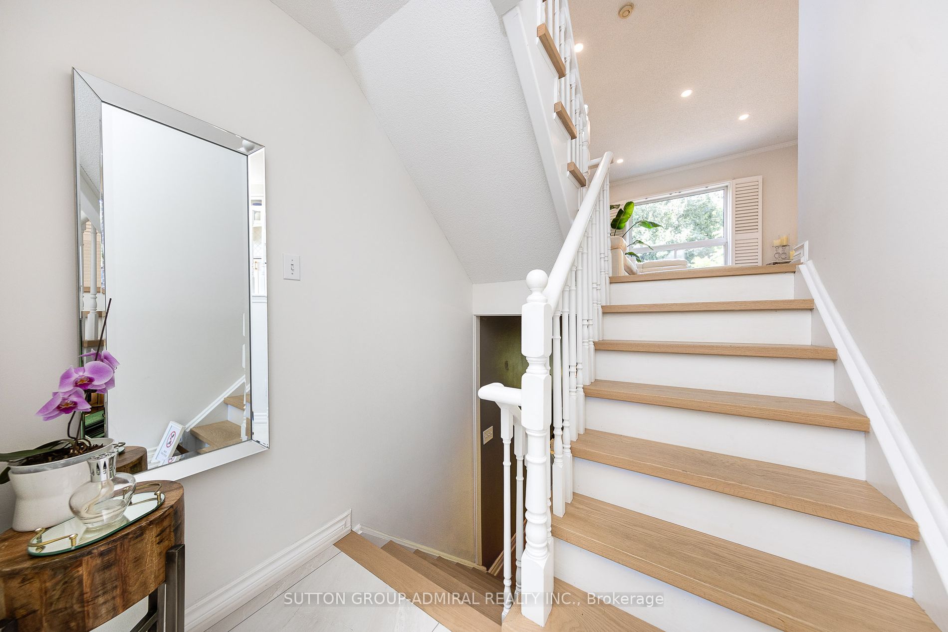 565 BONDI Avenue