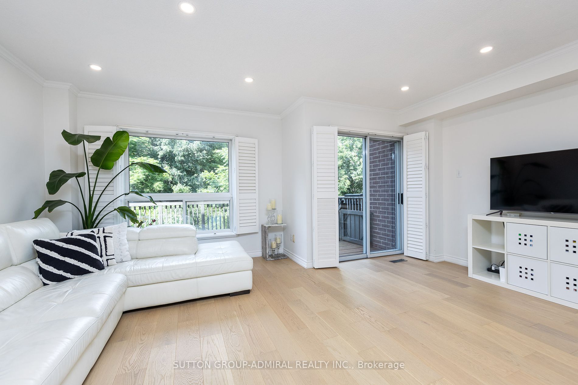 565 BONDI Avenue