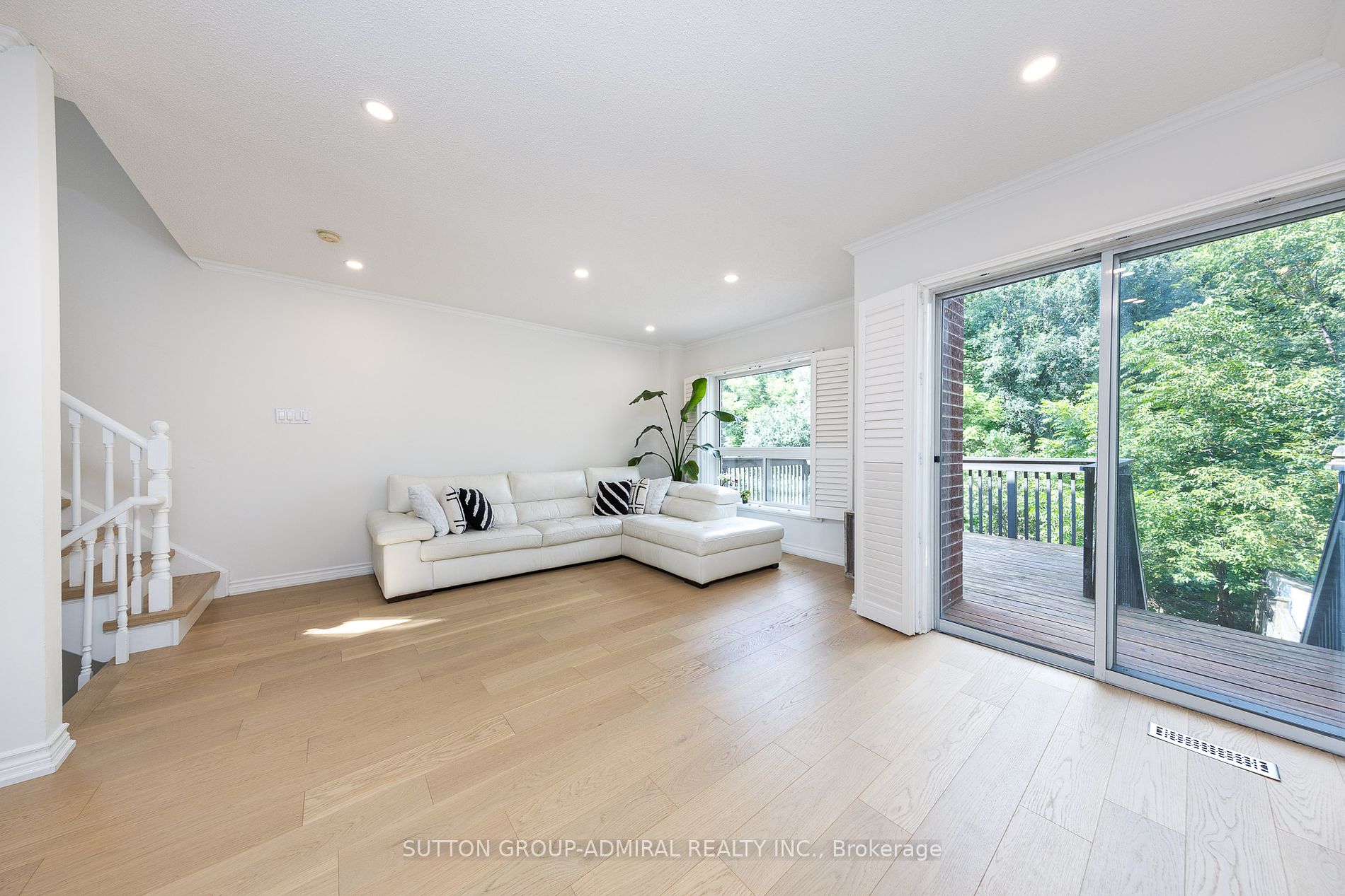 565 BONDI Avenue