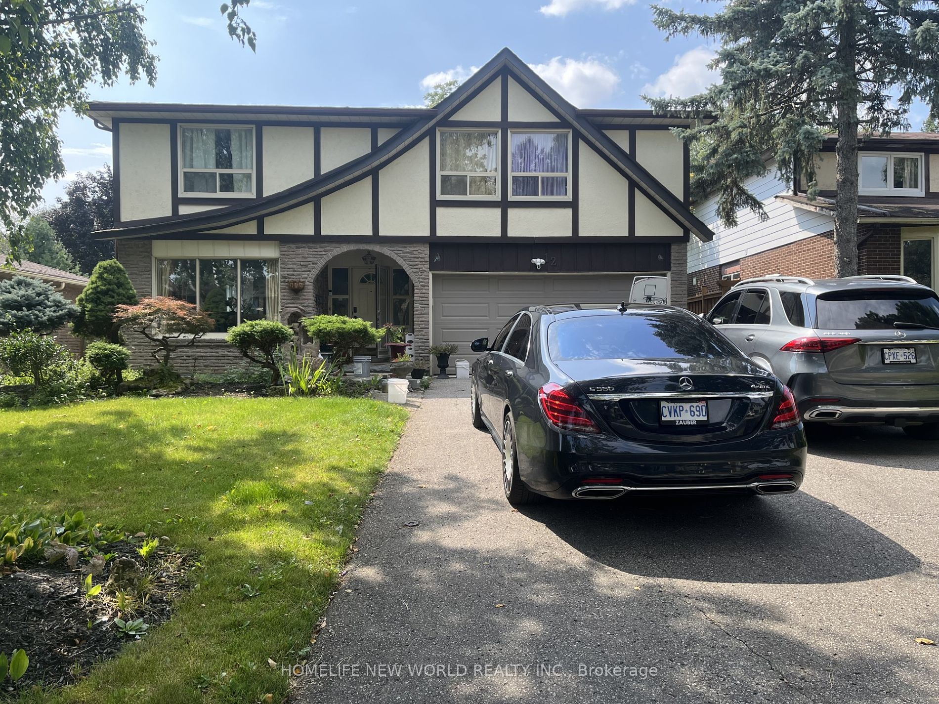 12 Summerfeldt Crescent