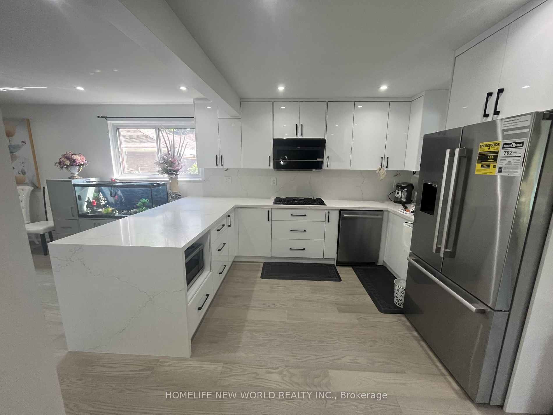 12 Summerfeldt Crescent