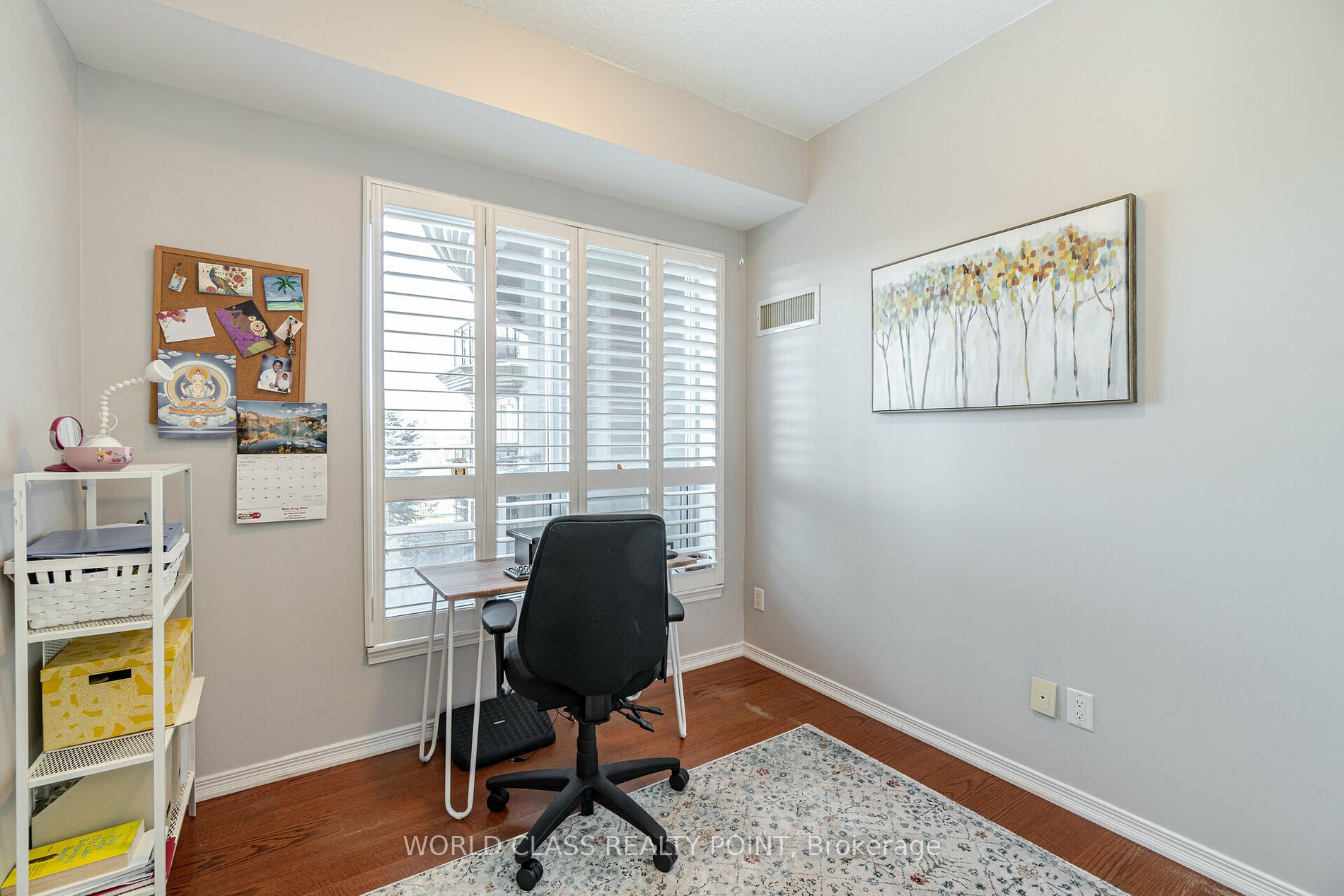 8 Maison Parc Crt, #204