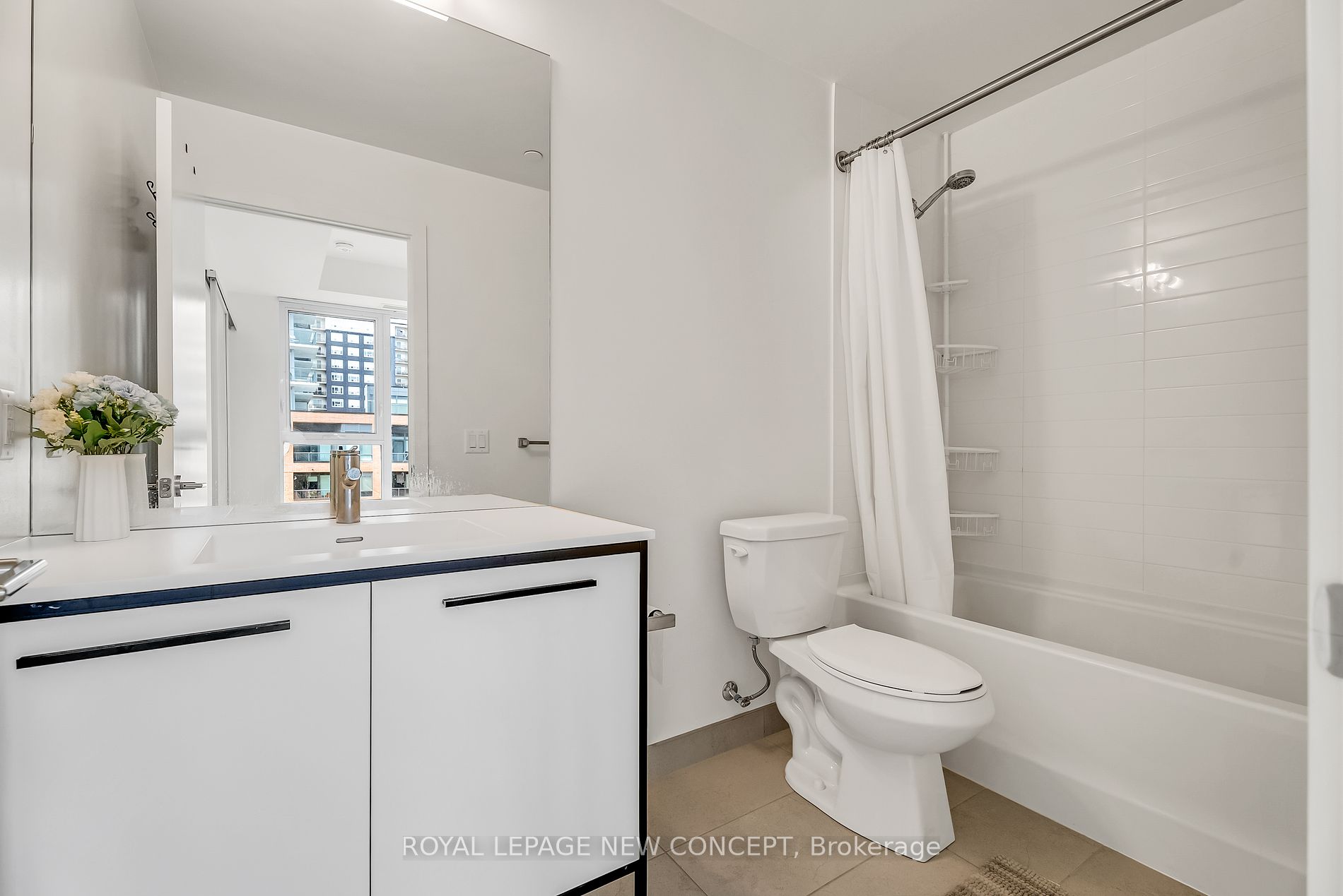 185 Deerfield Rd, #301