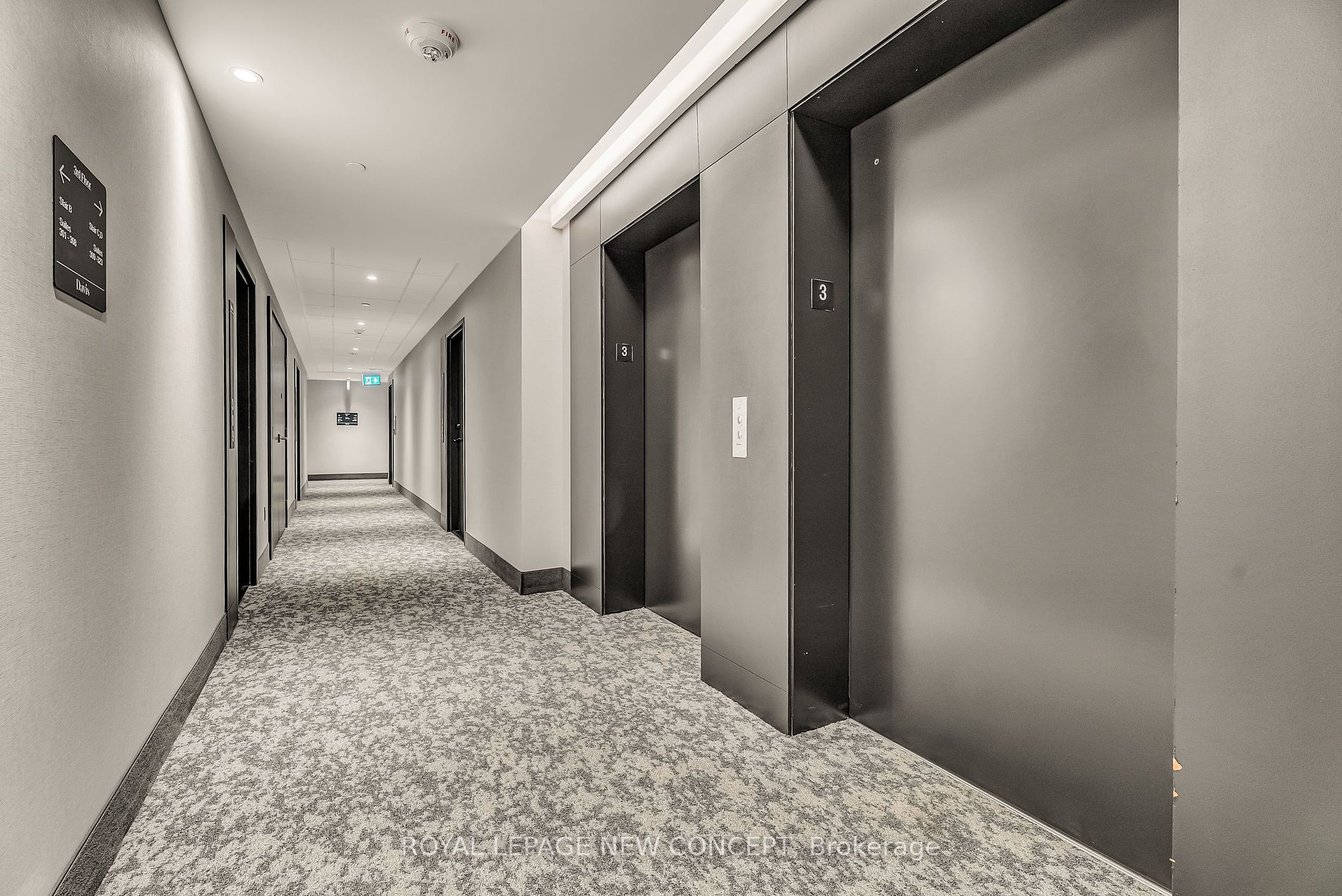 185 Deerfield Rd, #301