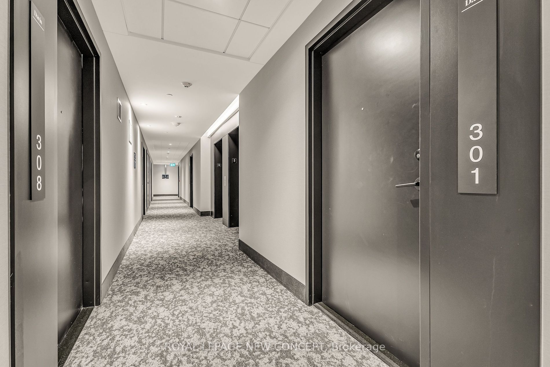 185 Deerfield Rd, #301