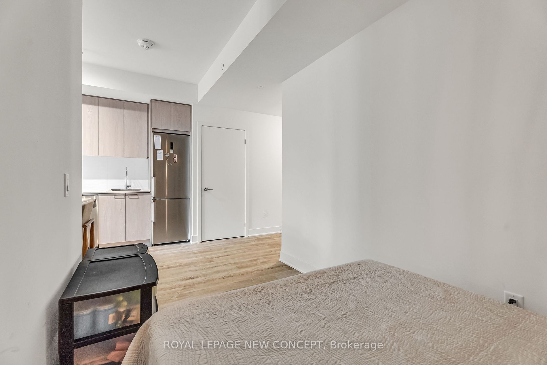 185 Deerfield Rd, #301