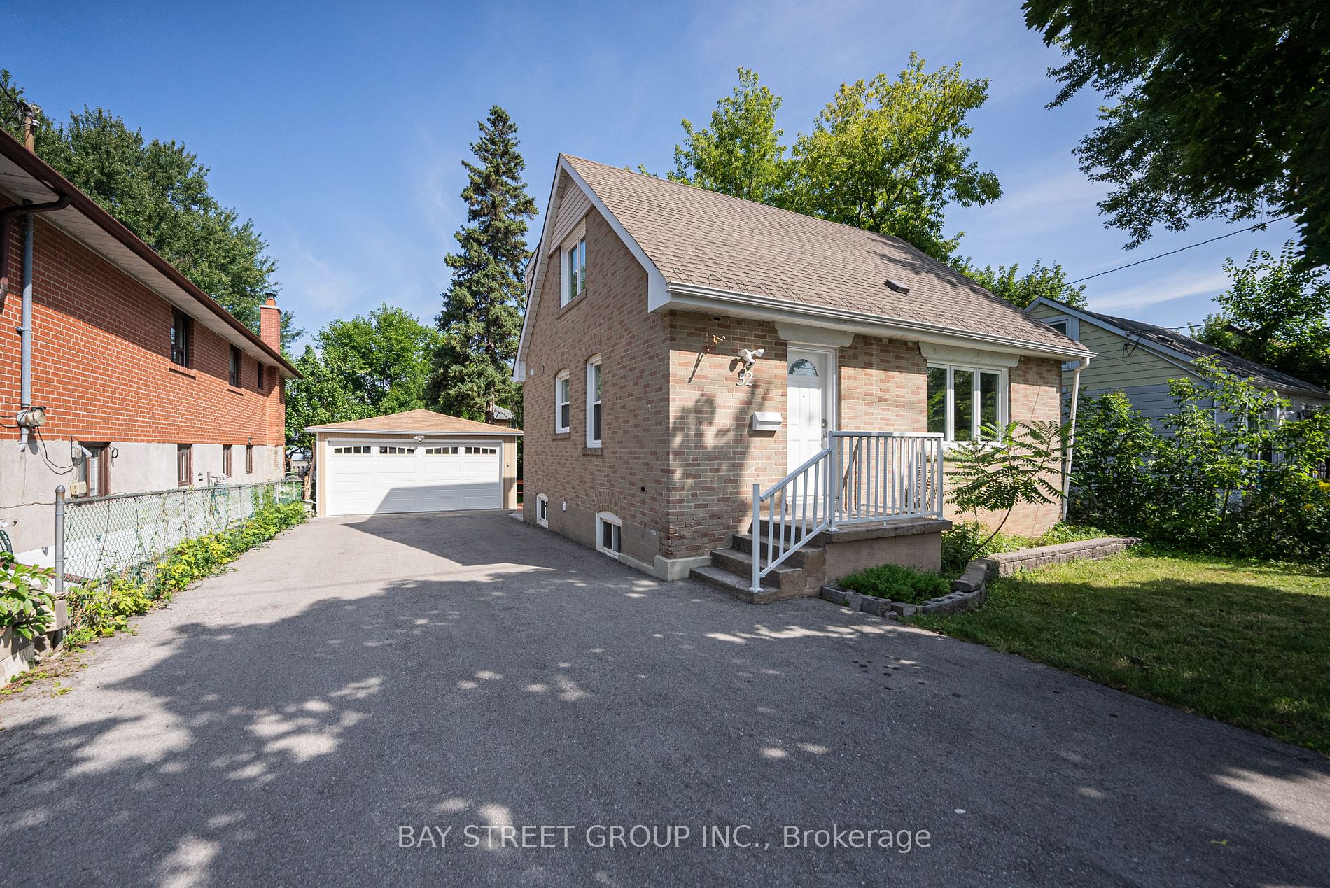 52 Glen Cameron Rd