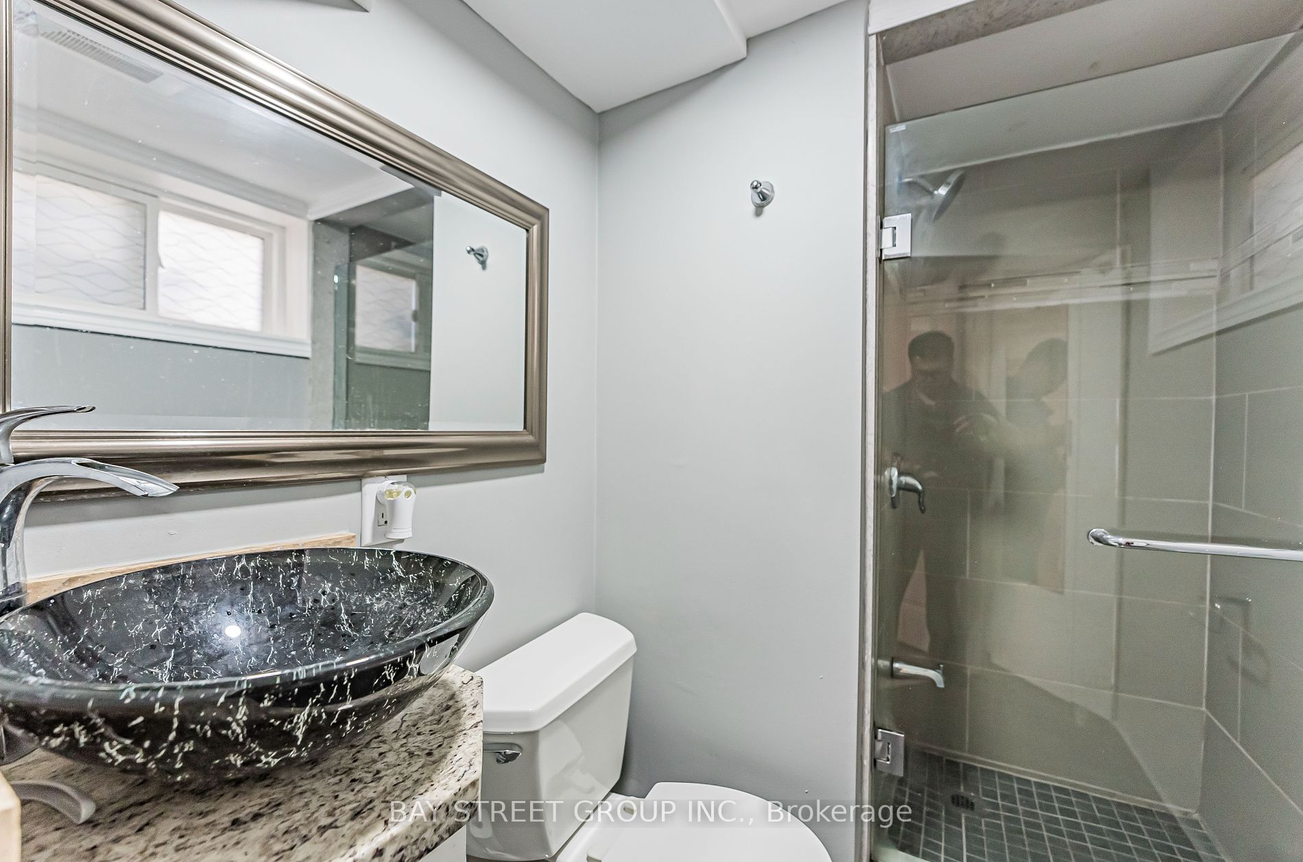 52 Glen Cameron Rd