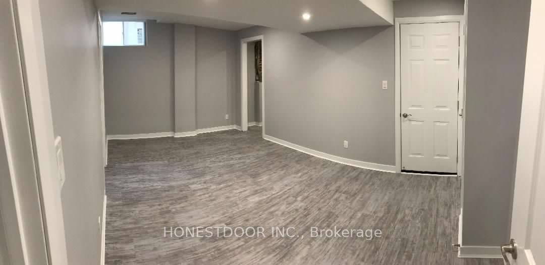 262 Vellore Park Ave