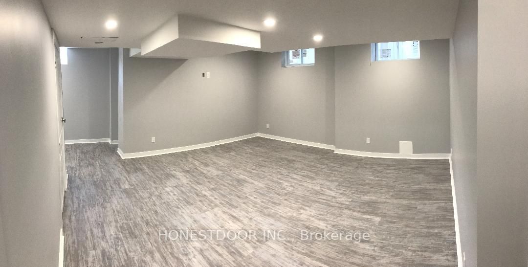262 Vellore Park Ave