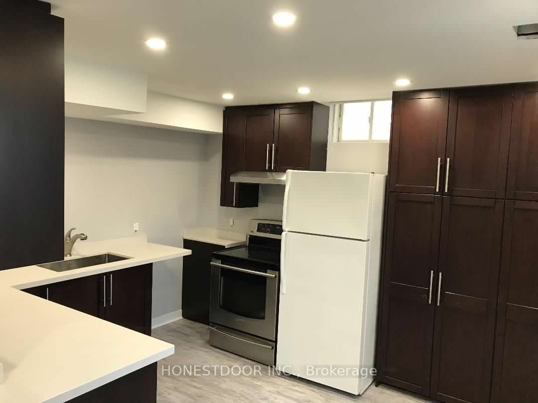 262 Vellore Park Ave