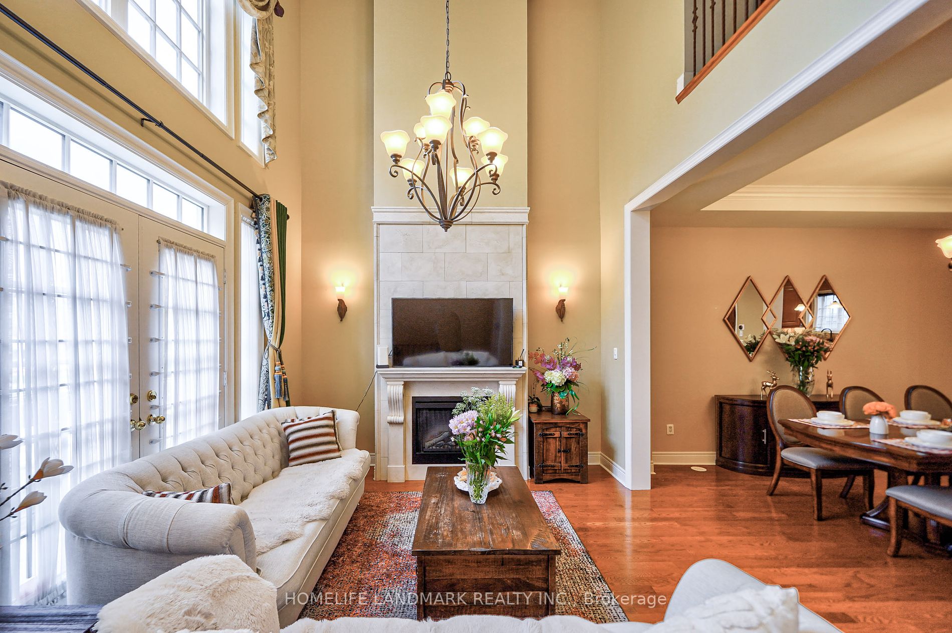 23 Rouge Valley Dr W