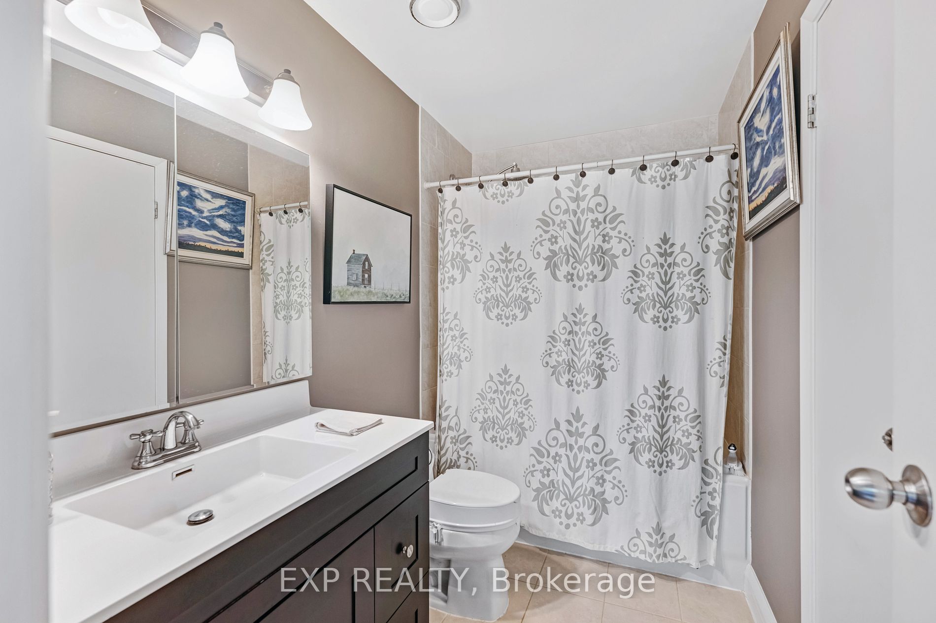 543 Timothy Street #103