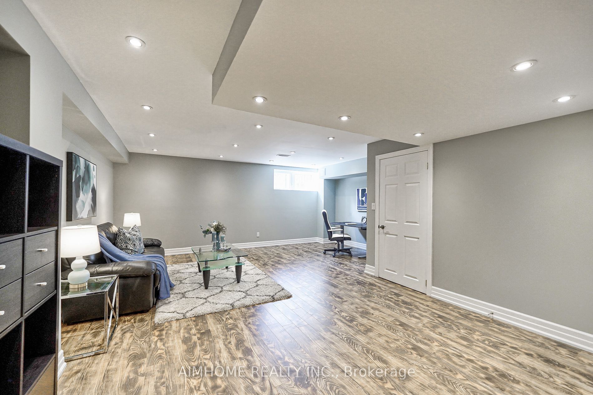 88 Southdown Ave