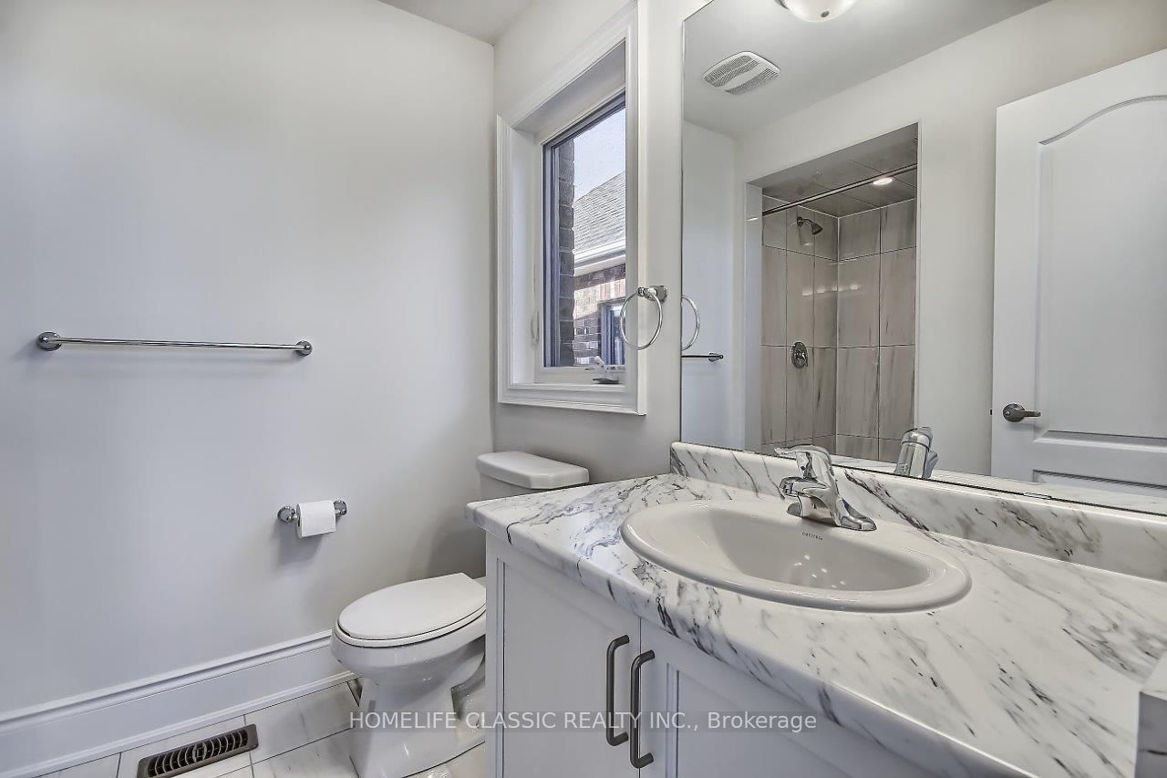 31 Robert Baldwin Blvd