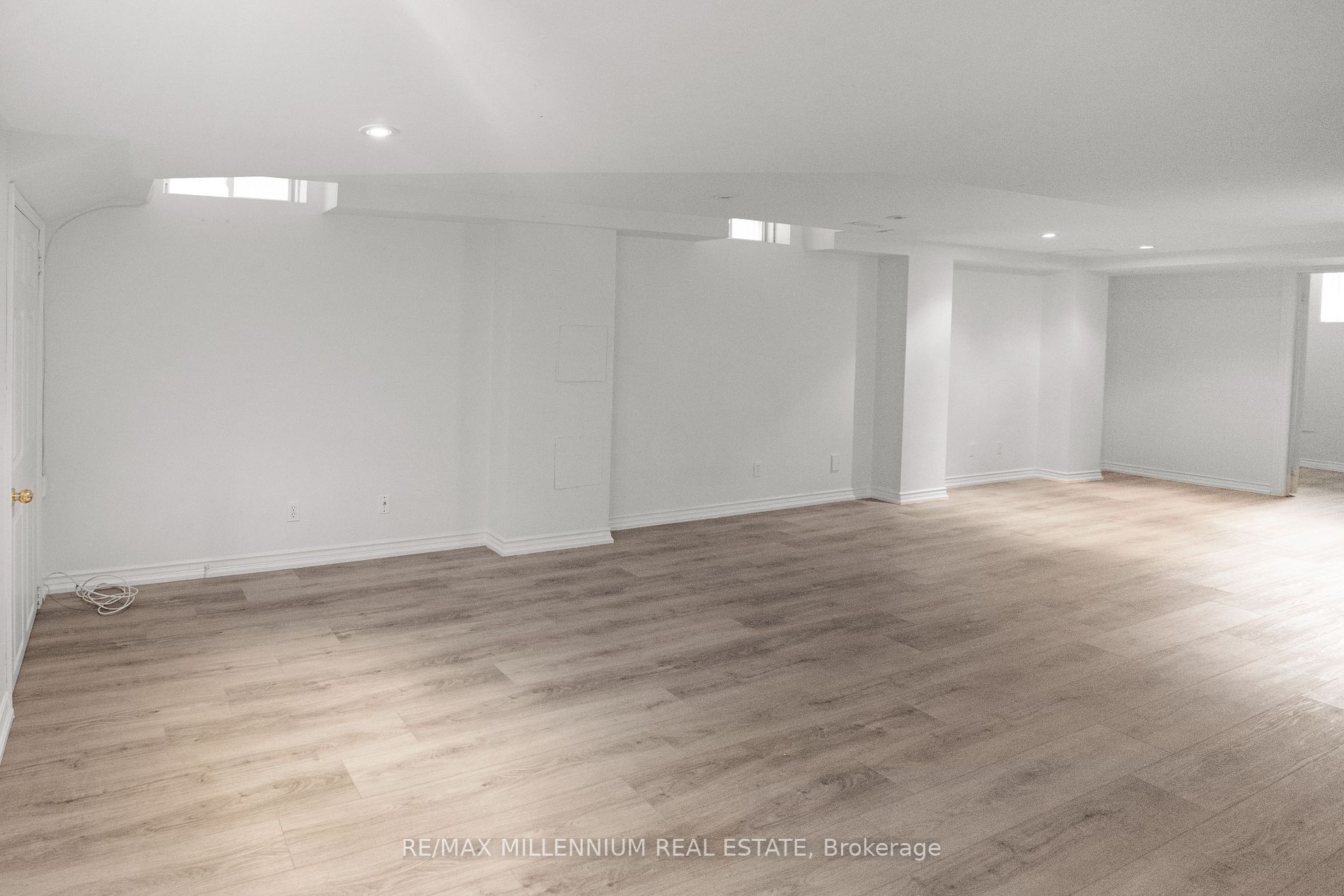 21 Casabel Dr