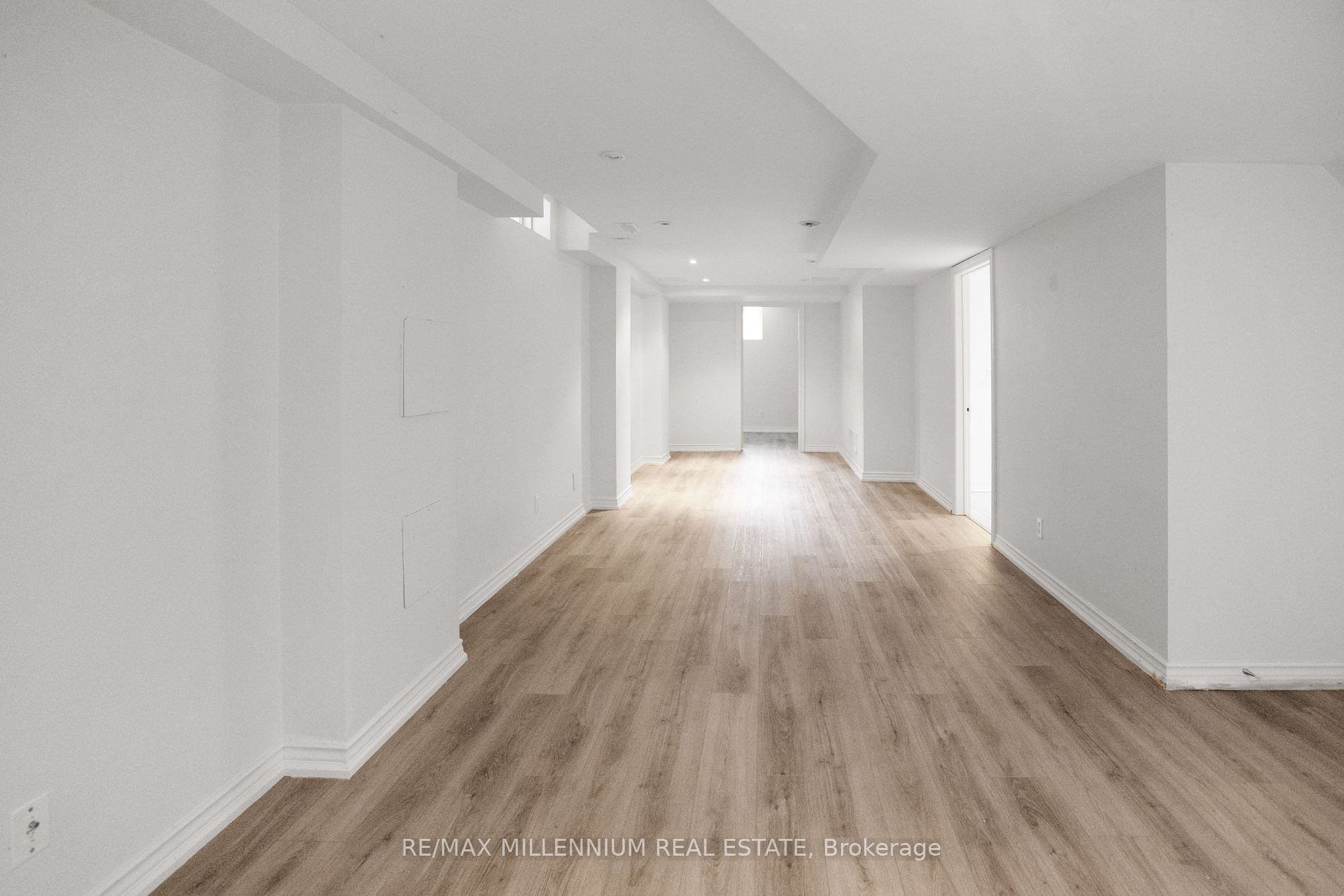 21 Casabel Dr