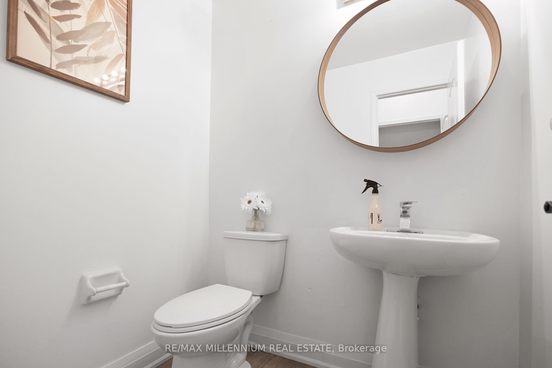 21 Casabel Dr