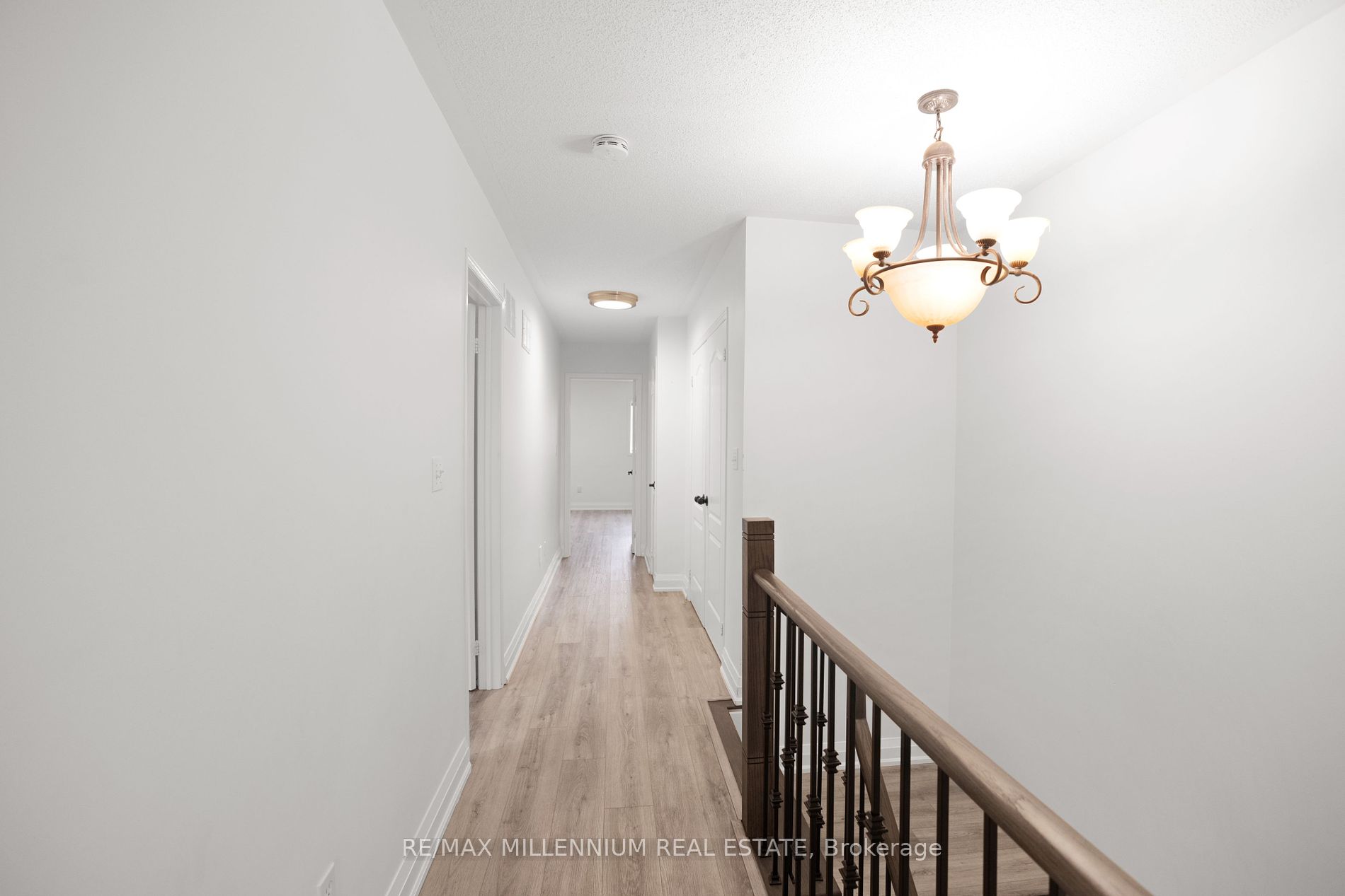 21 Casabel Dr