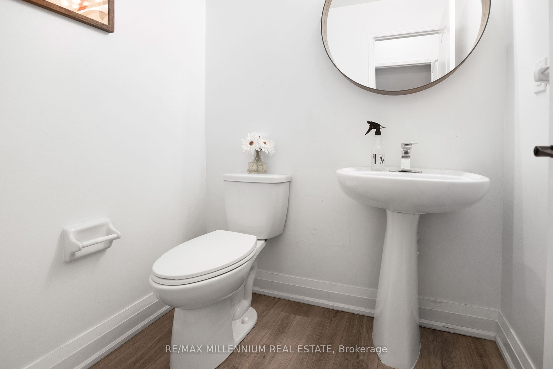 21 Casabel Dr