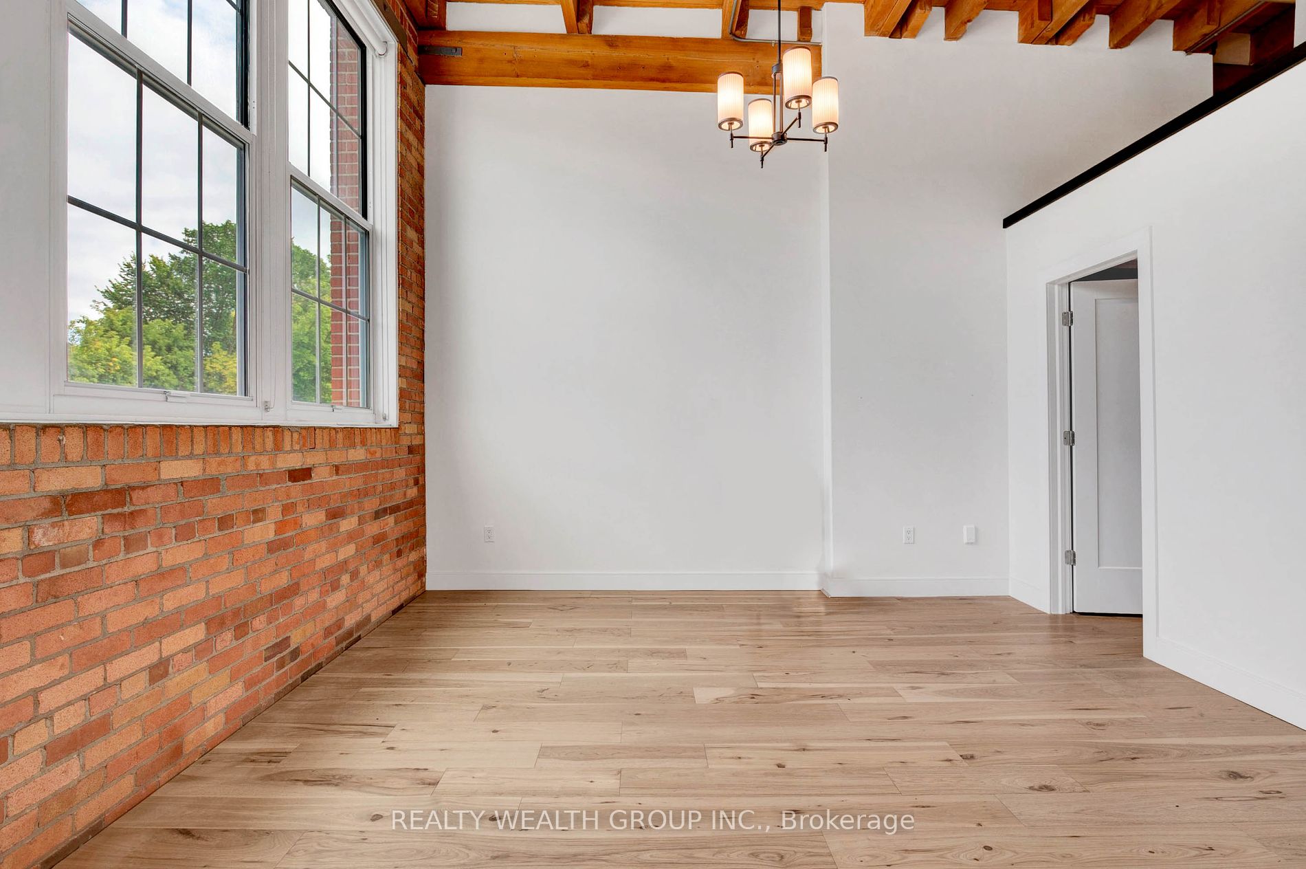 543 Timothy St, #319