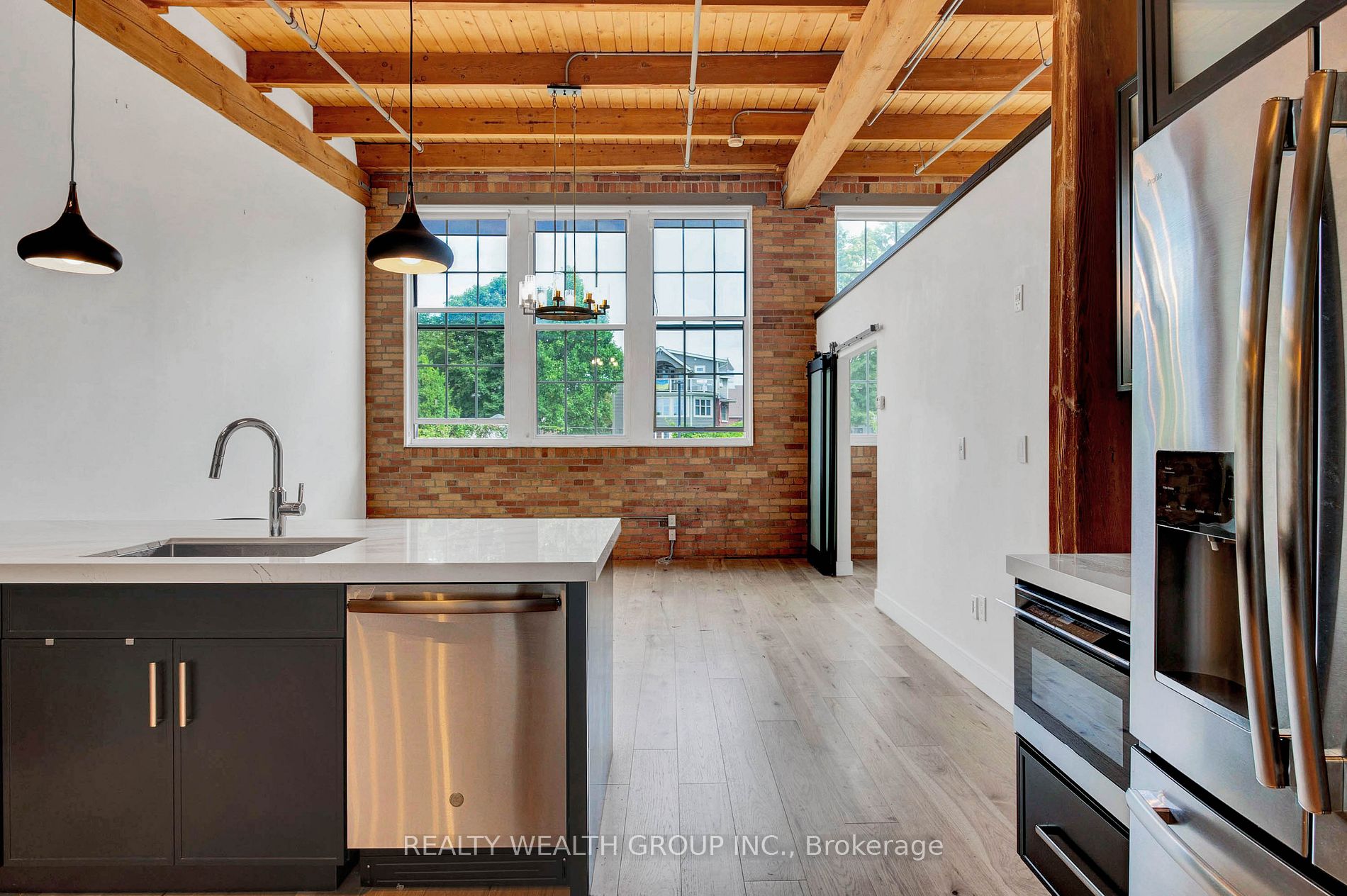 543 Timothy St, #319
