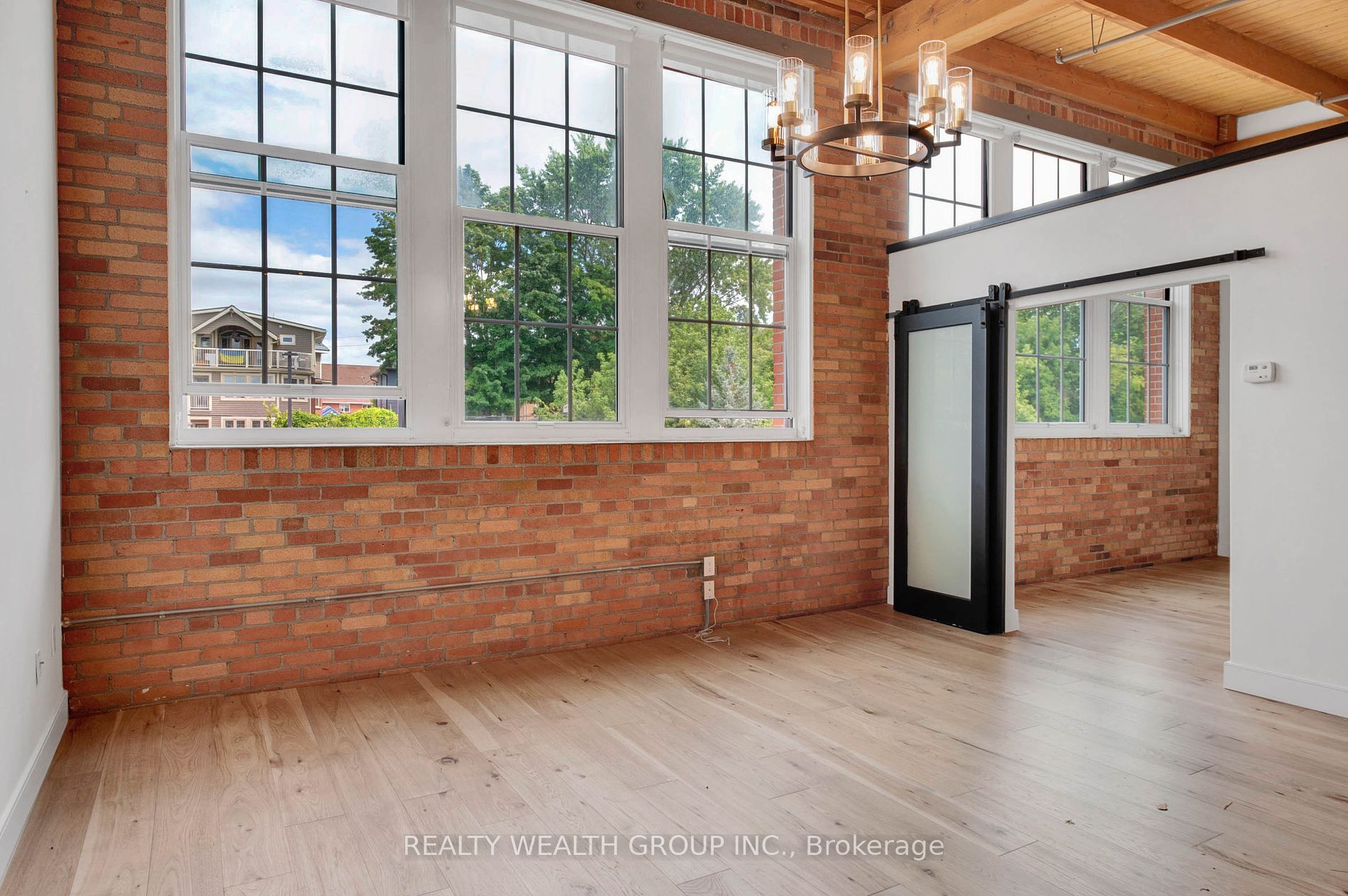 543 Timothy St, #319
