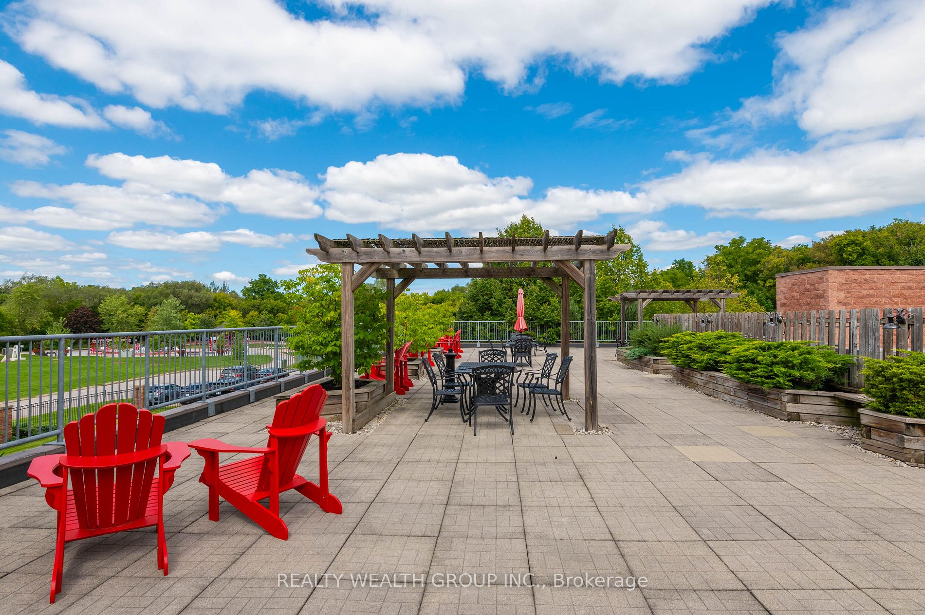 543 Timothy St, #319