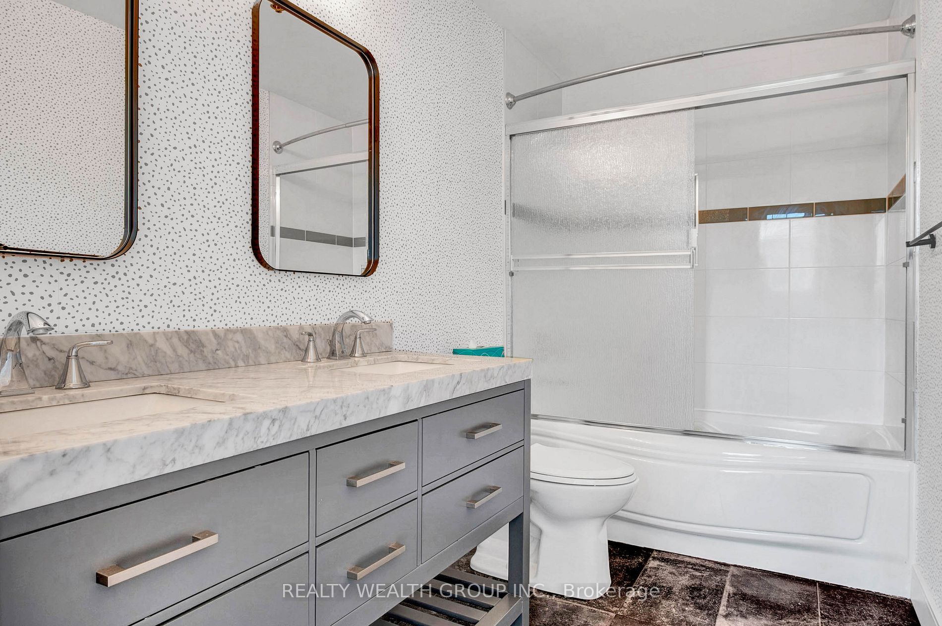 543 Timothy St, #319