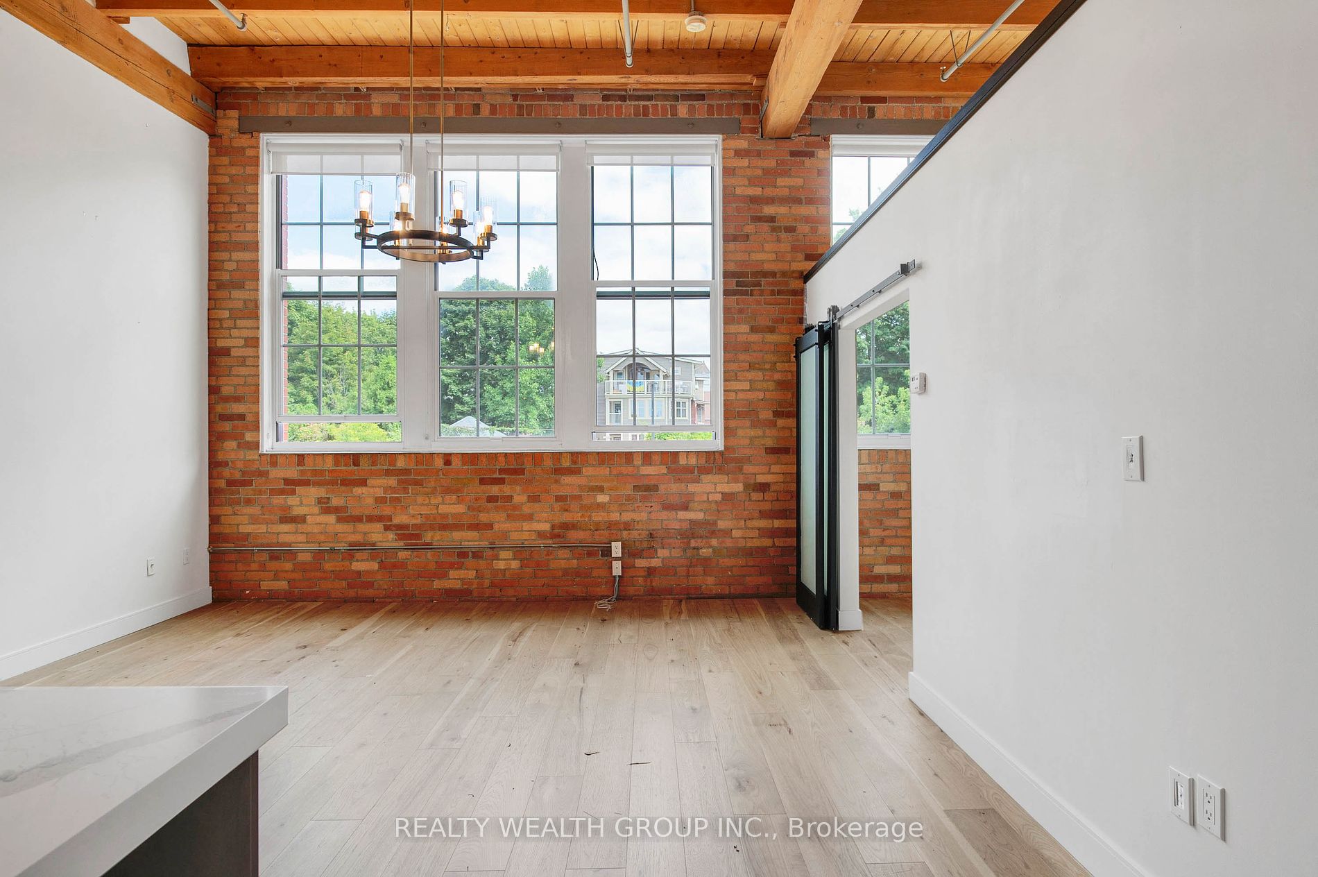 543 Timothy St, #319