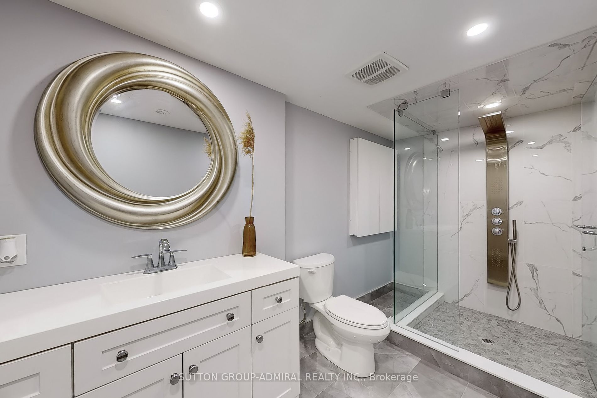 251 Thomas Cook Ave
