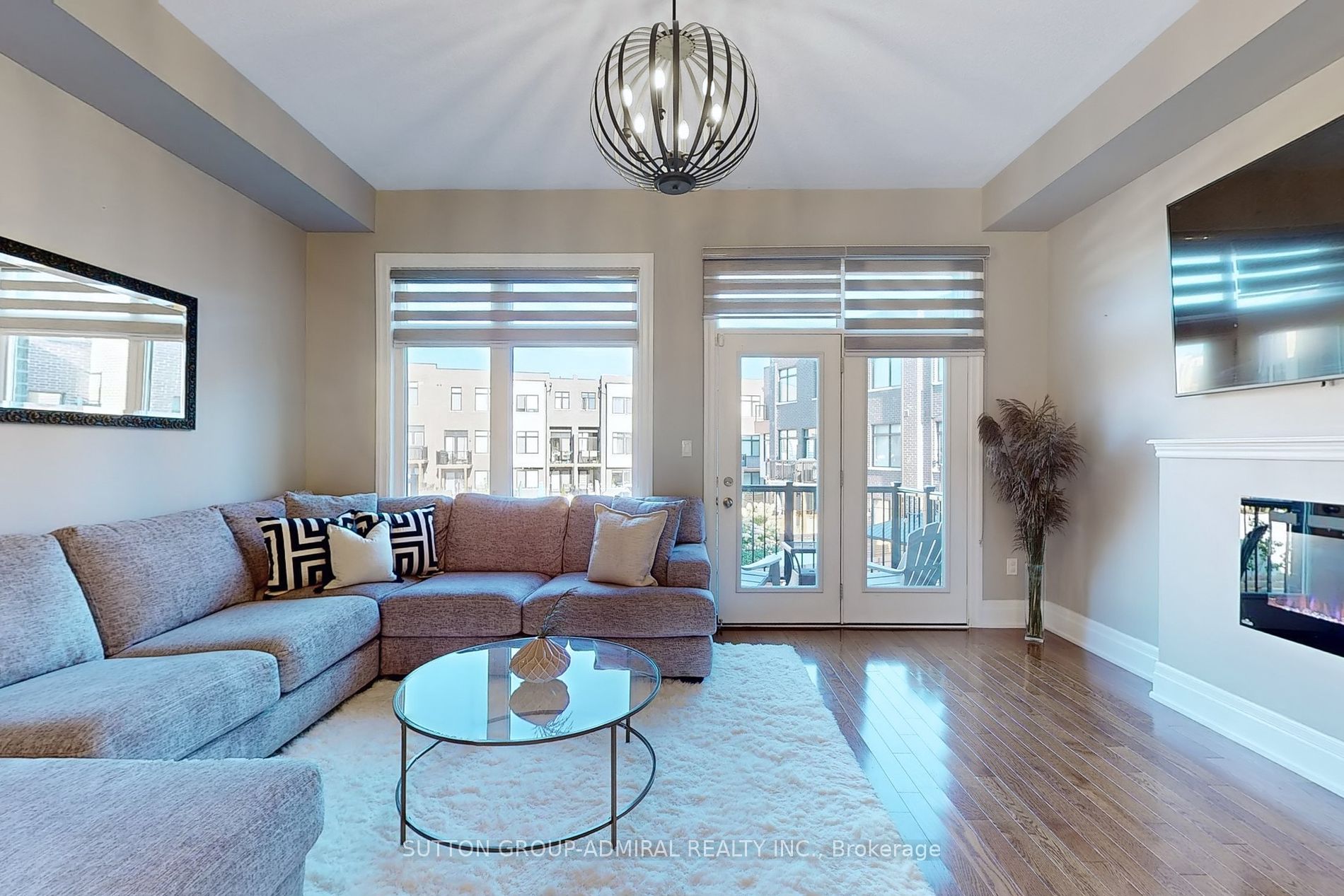 251 Thomas Cook Ave