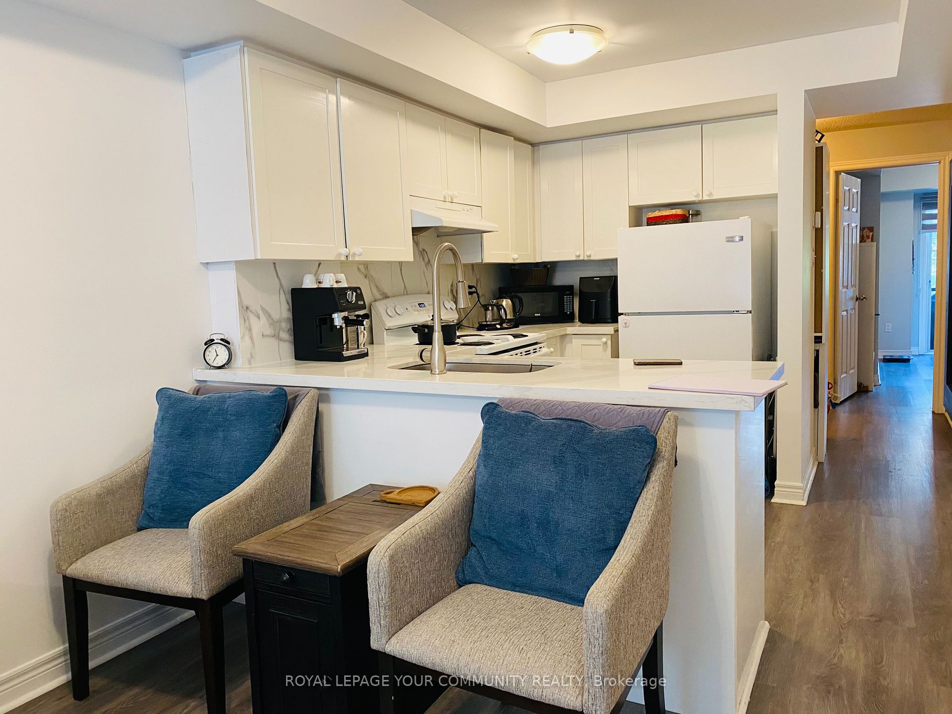 316 John St, #262