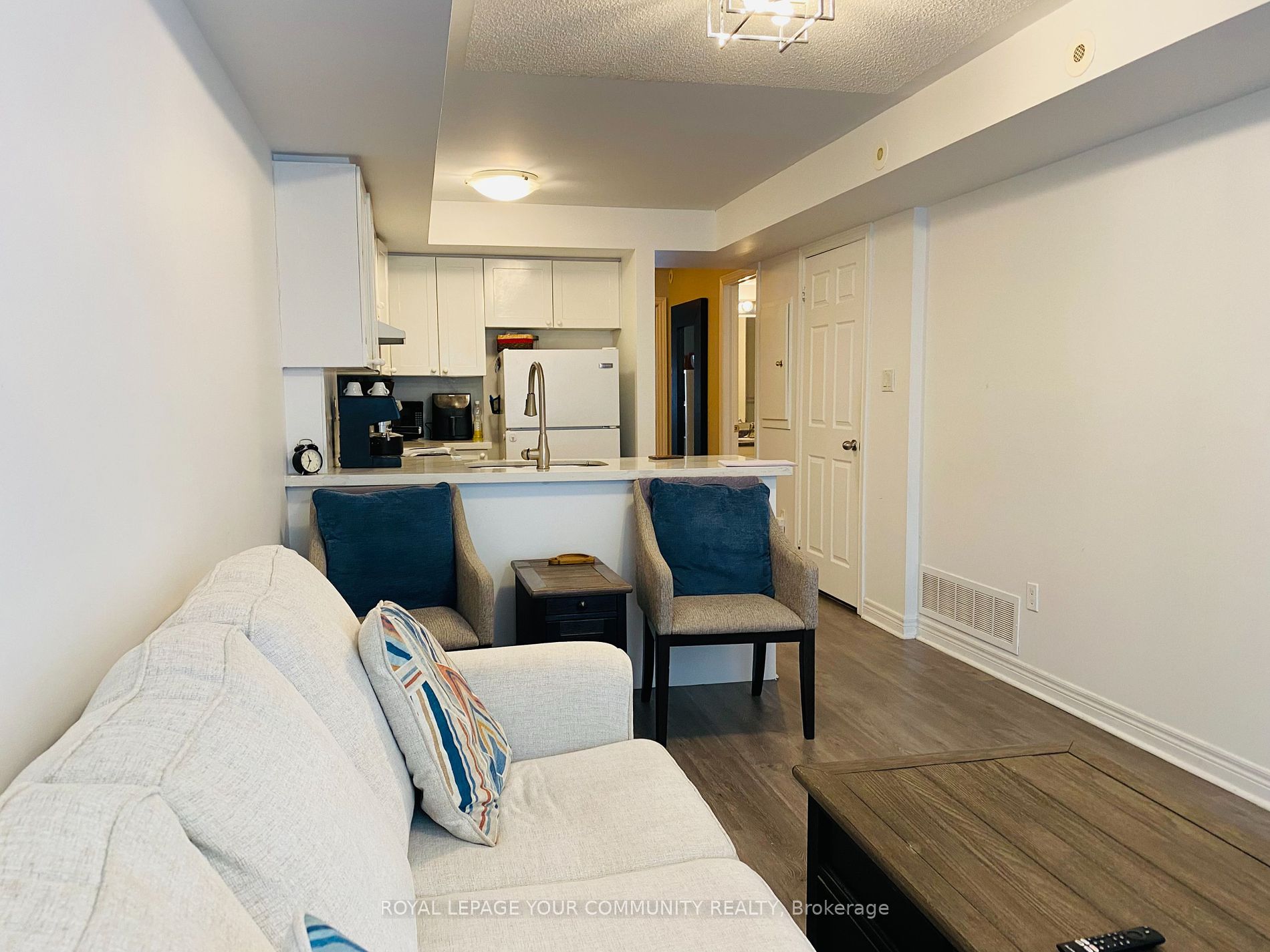 316 John St, #262