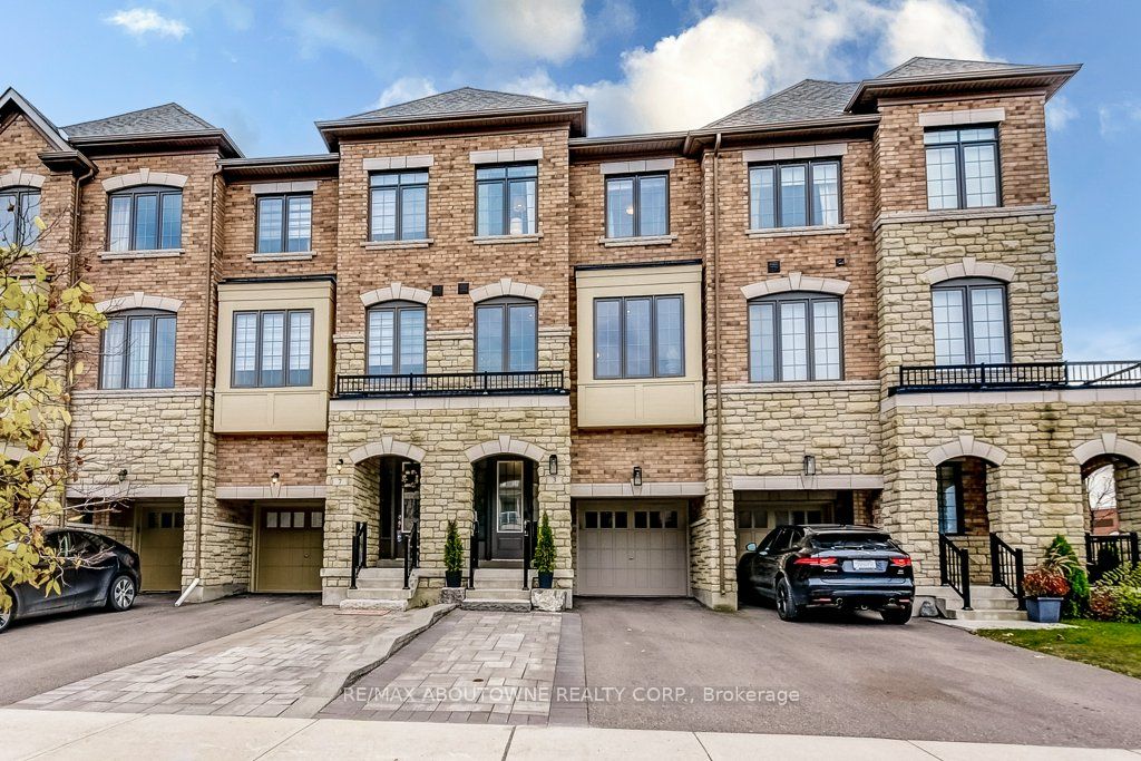 3 Farooq Blvd