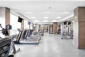 7171 Yonge St, #1805