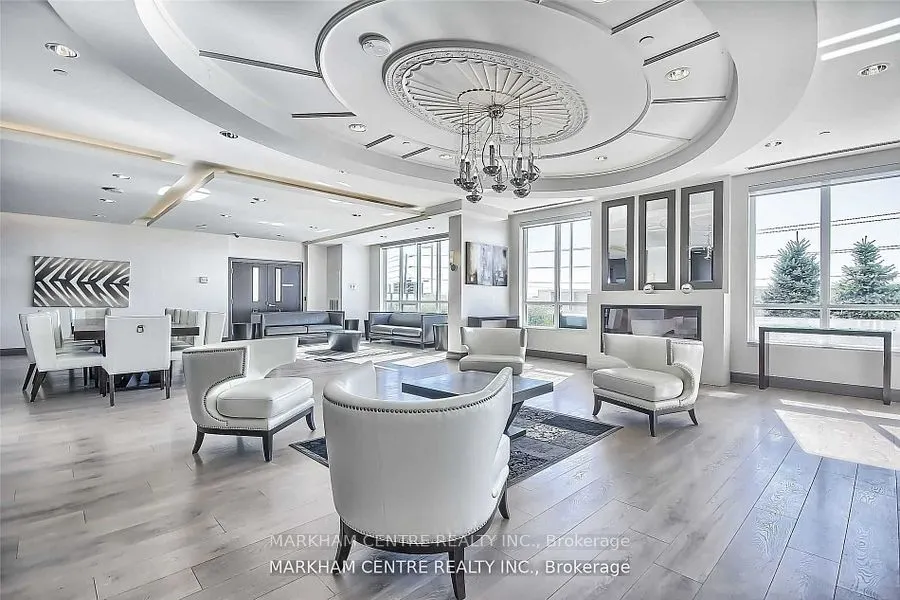 7171 Yonge St, #1805