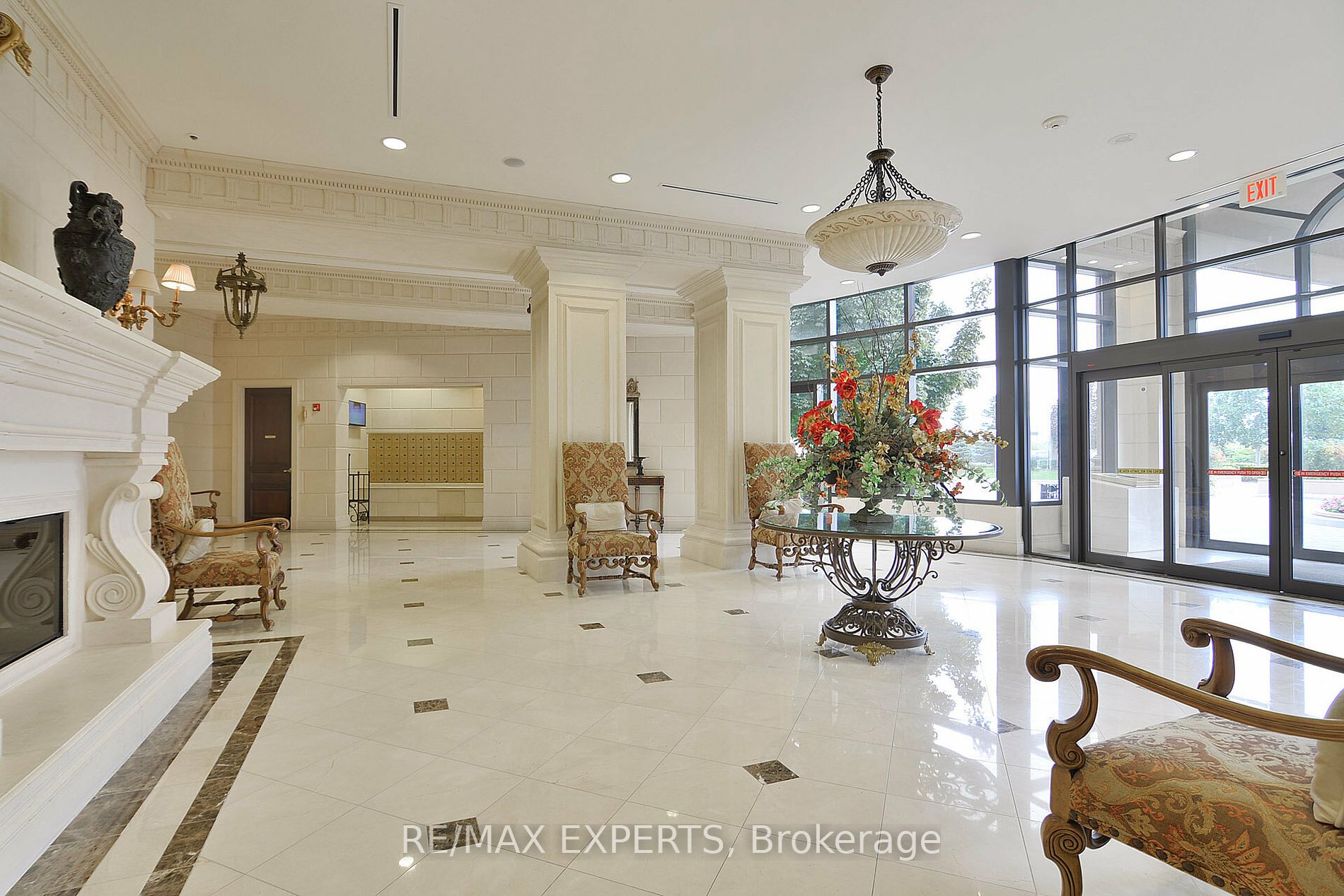 9255 Jane St, #602