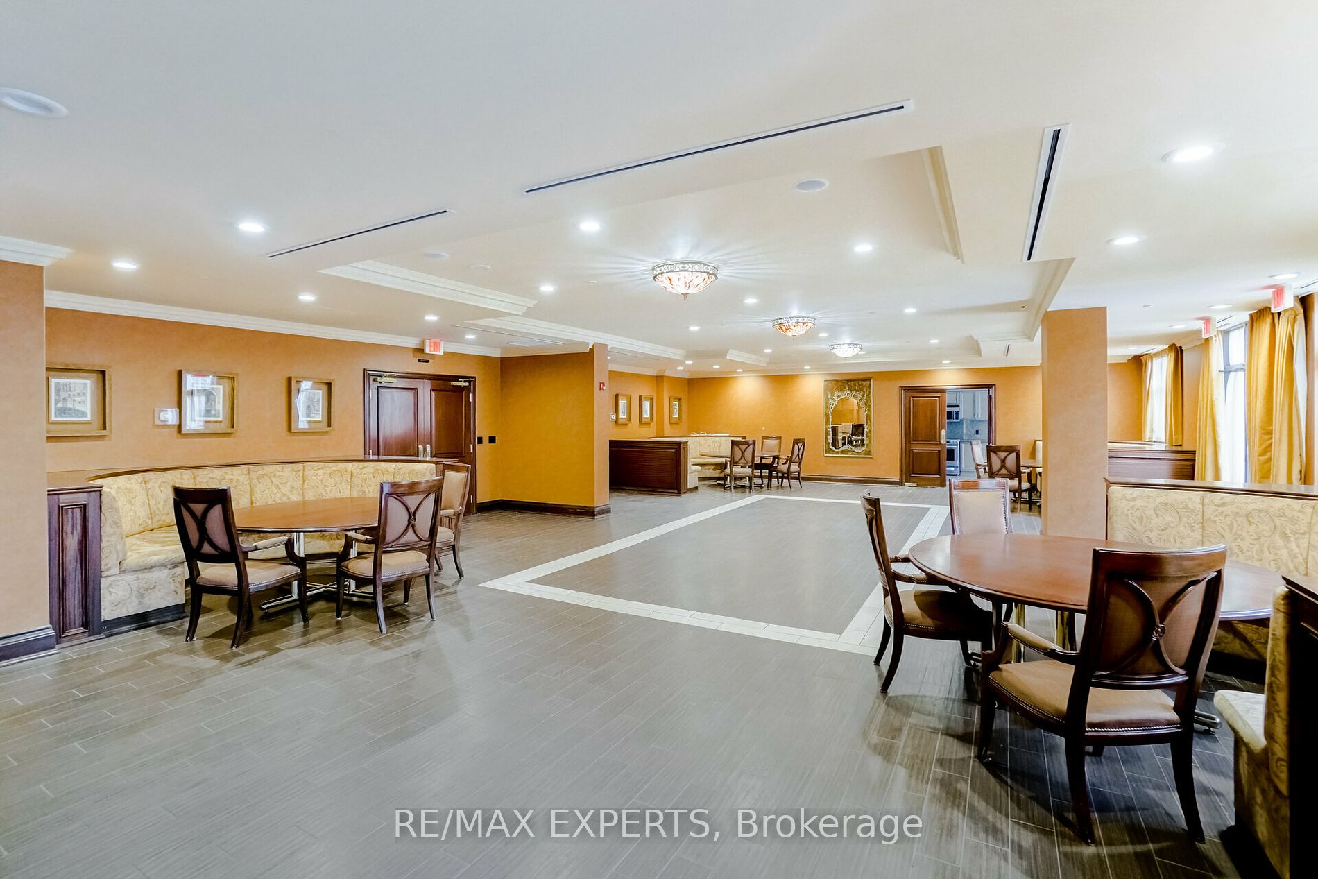 9255 Jane St, #602