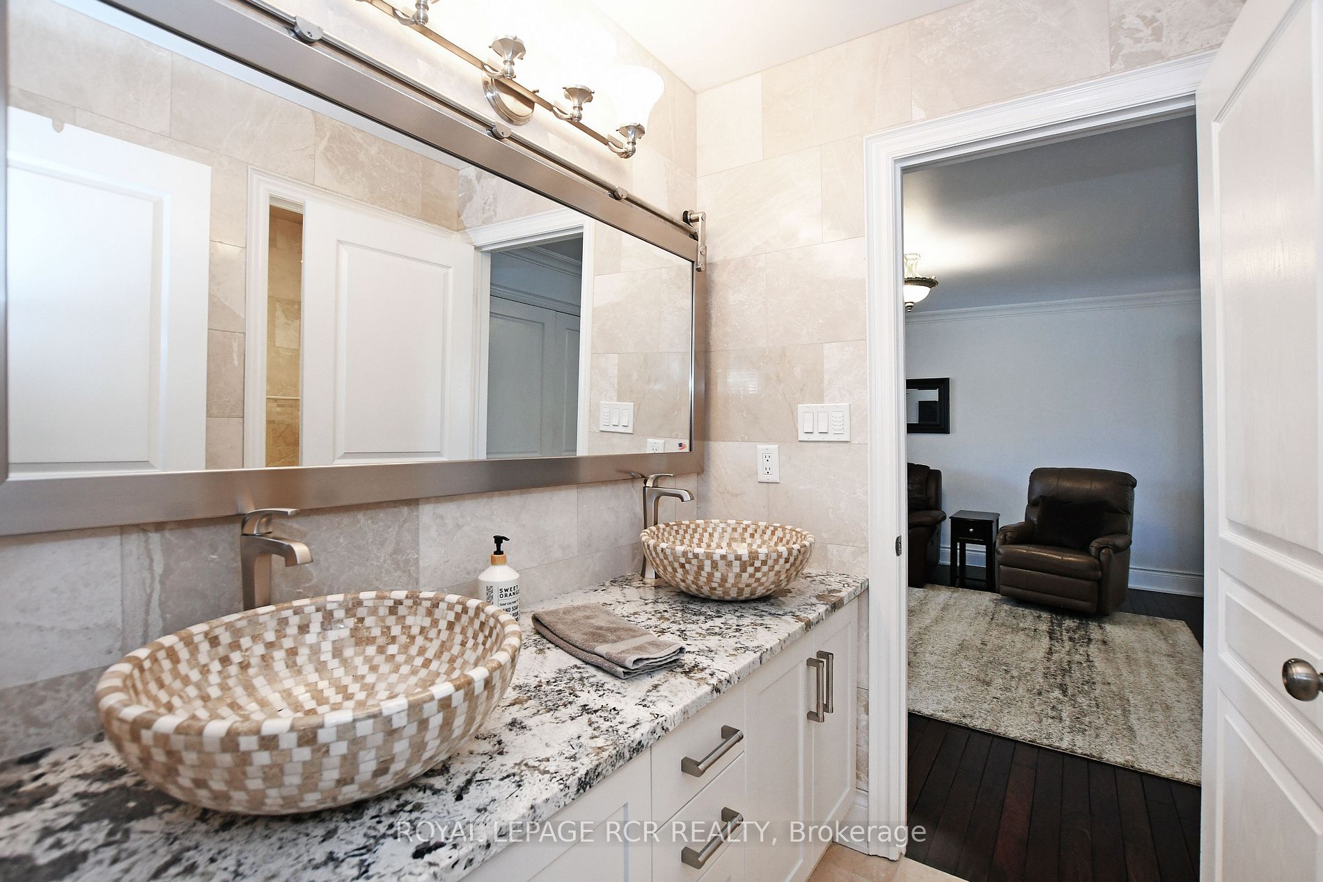 100 Woodland Hills Blvd