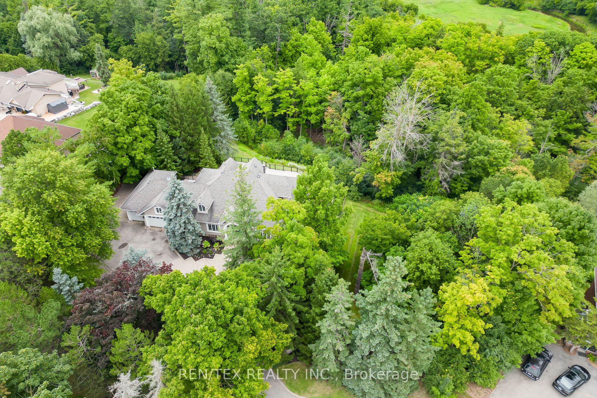 90 Klein's Cres