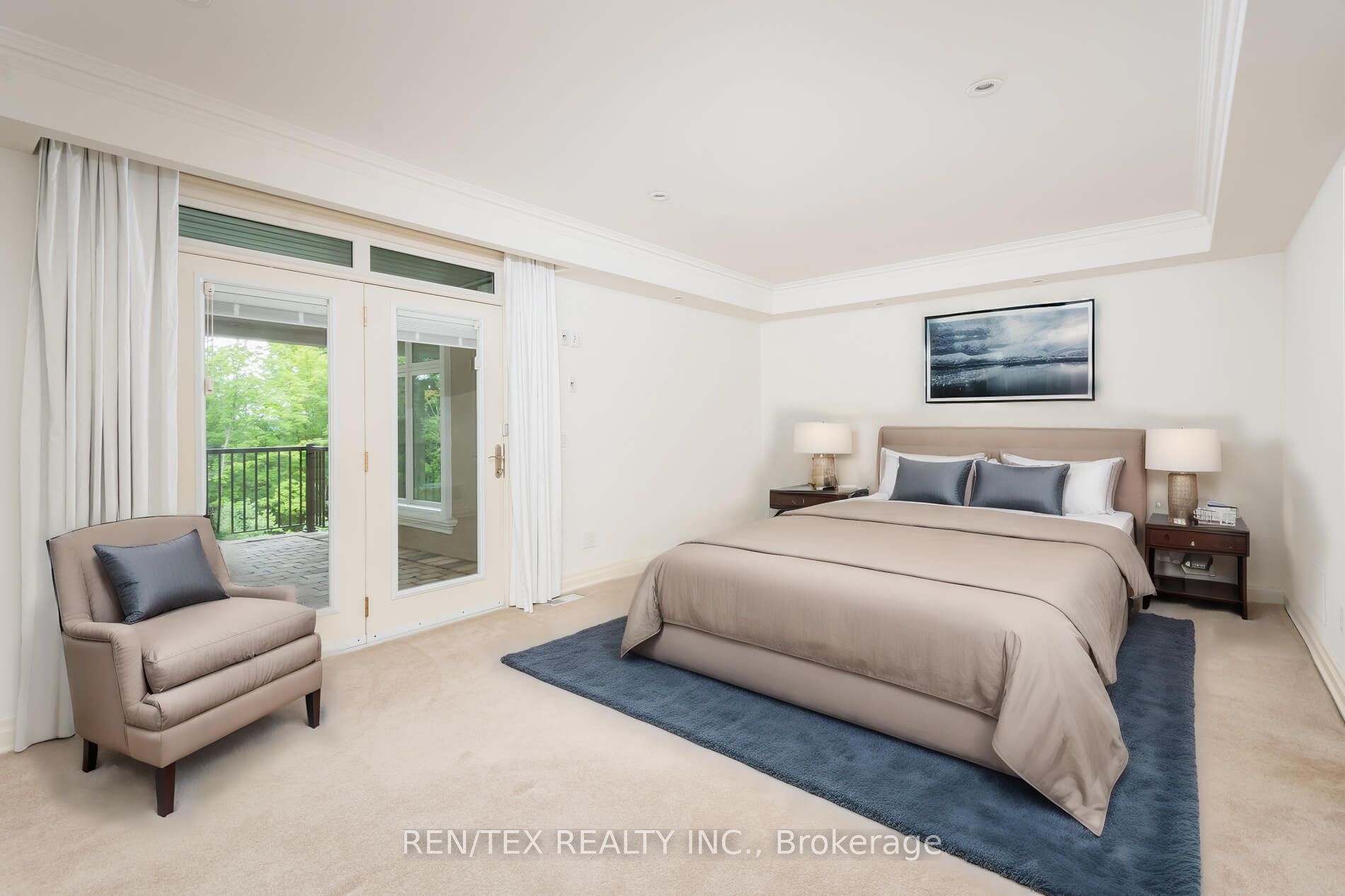 90 Klein's Cres